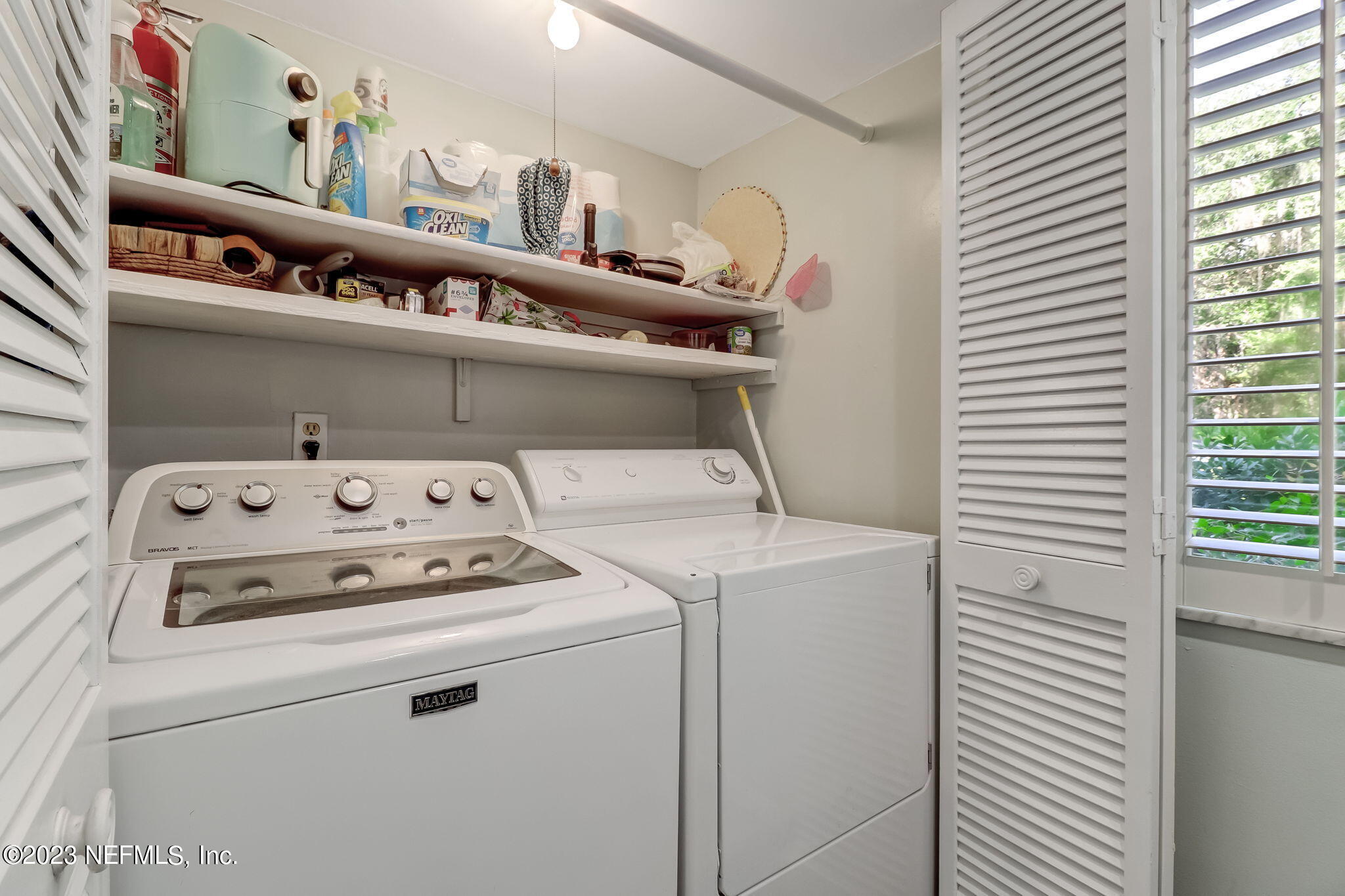 2700 MIZELL Avenue, 903