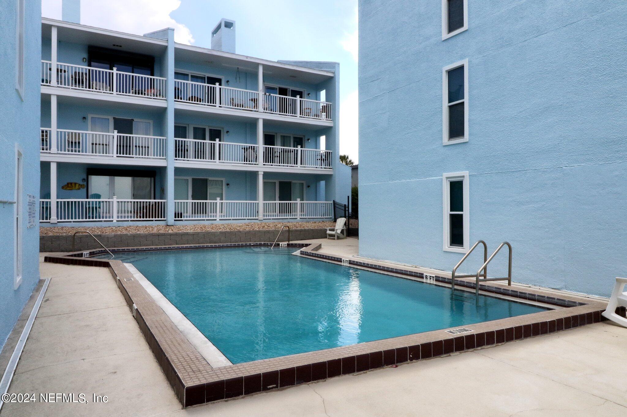 3200 S FLETCHER Avenue, A-1
