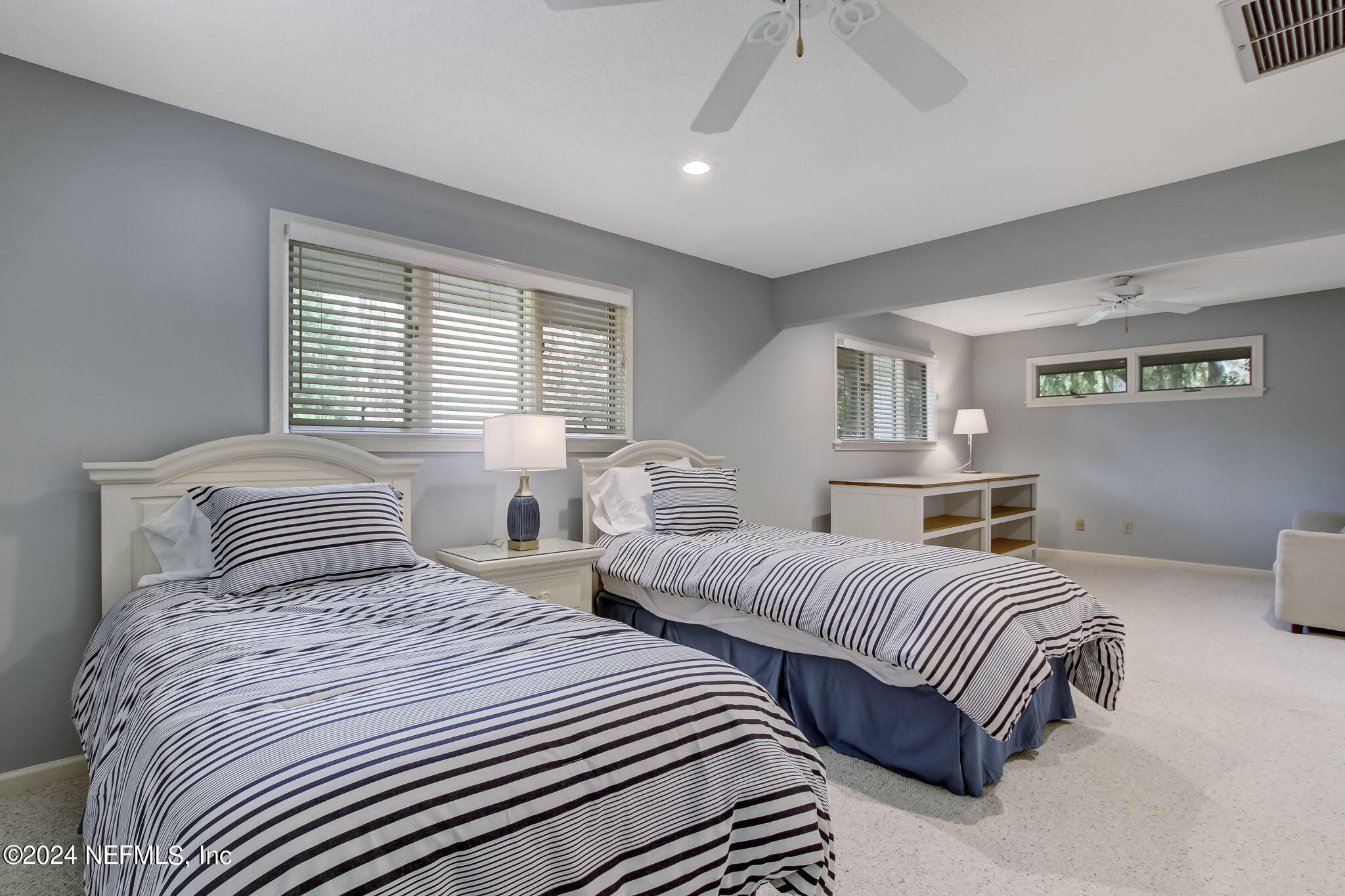 19 SPARKLEBERRY Court