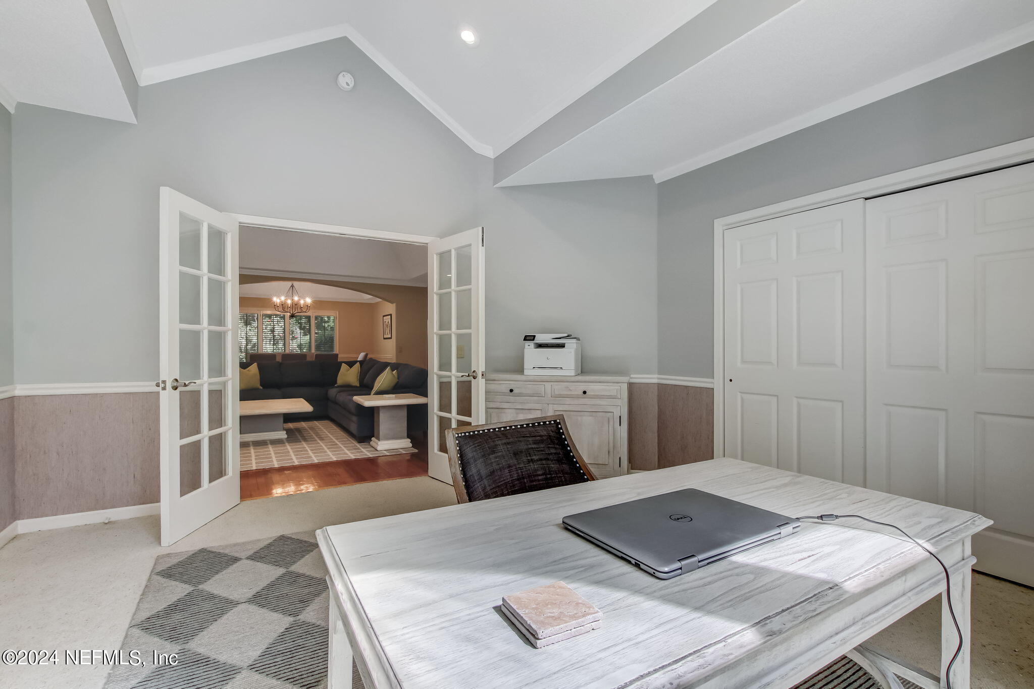 19 SPARKLEBERRY Court