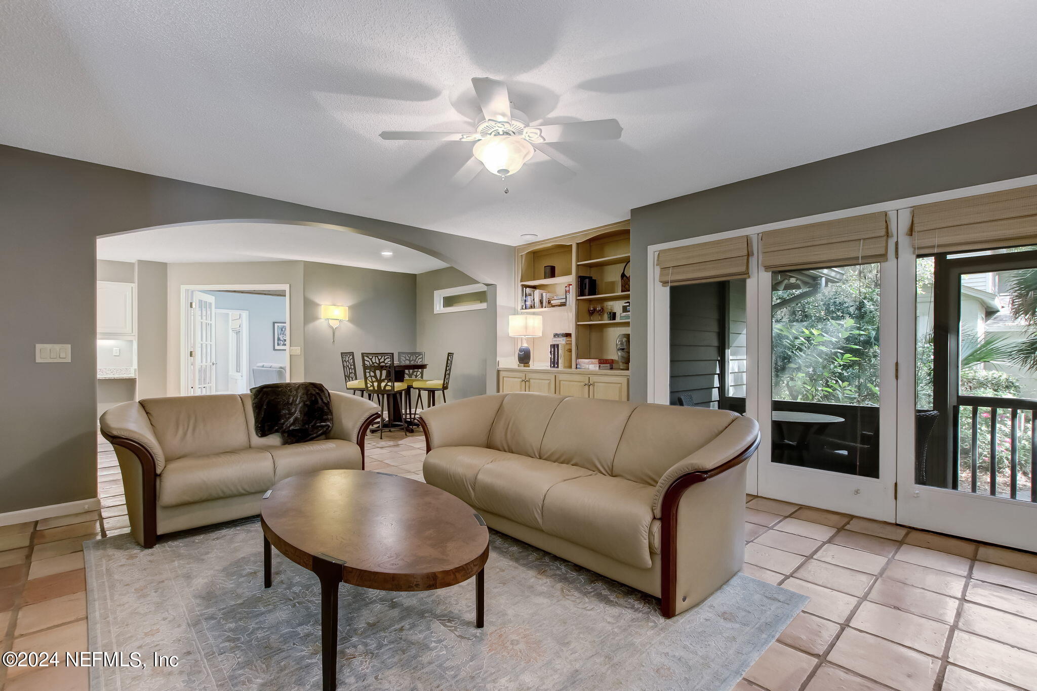 19 SPARKLEBERRY Court