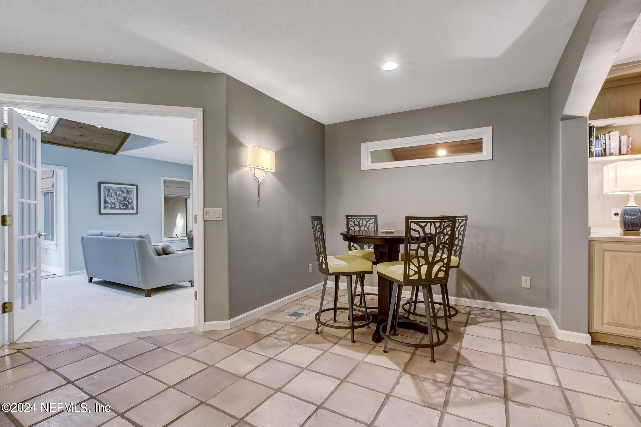 19 SPARKLEBERRY Court