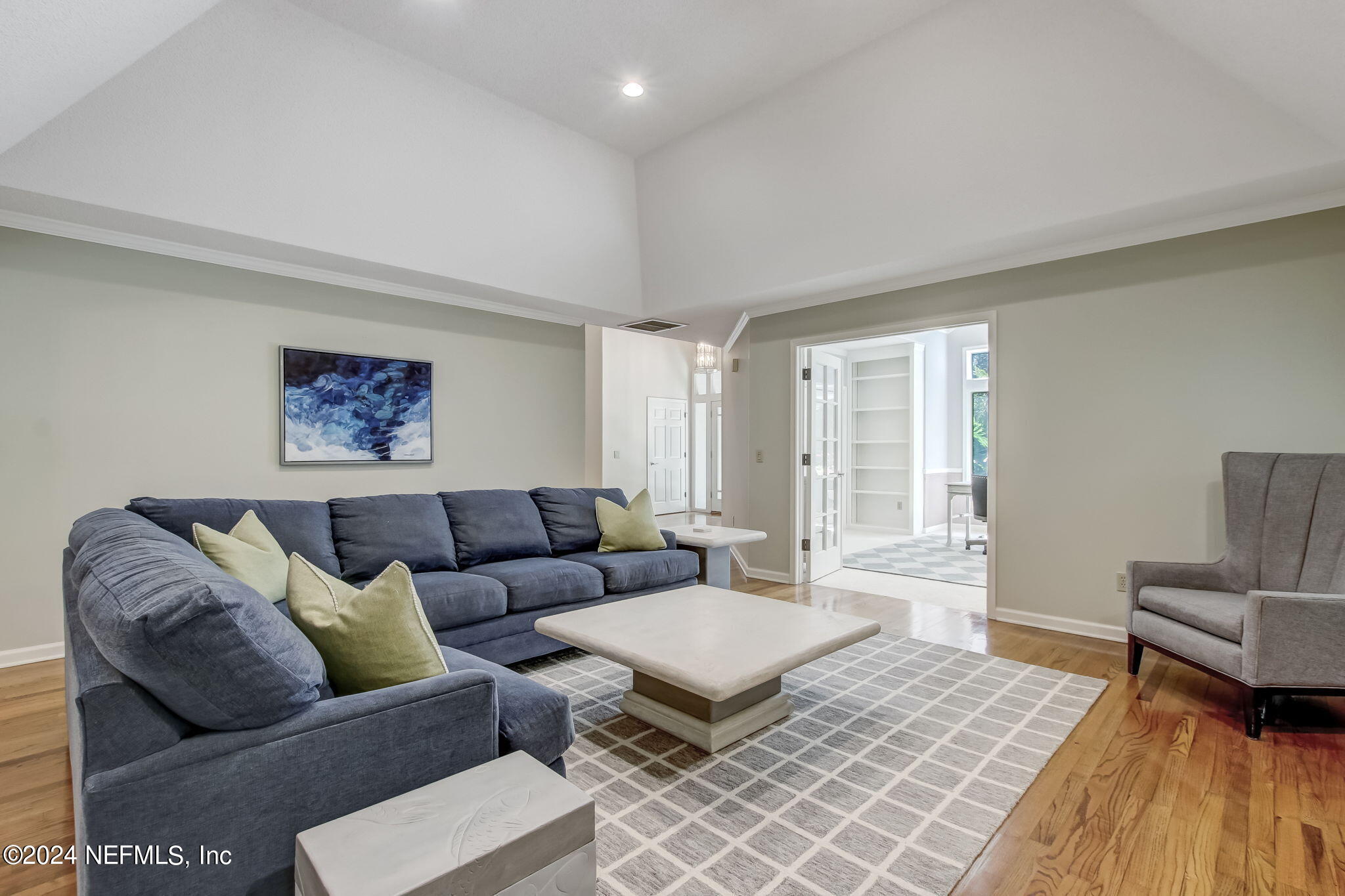 19 SPARKLEBERRY Court