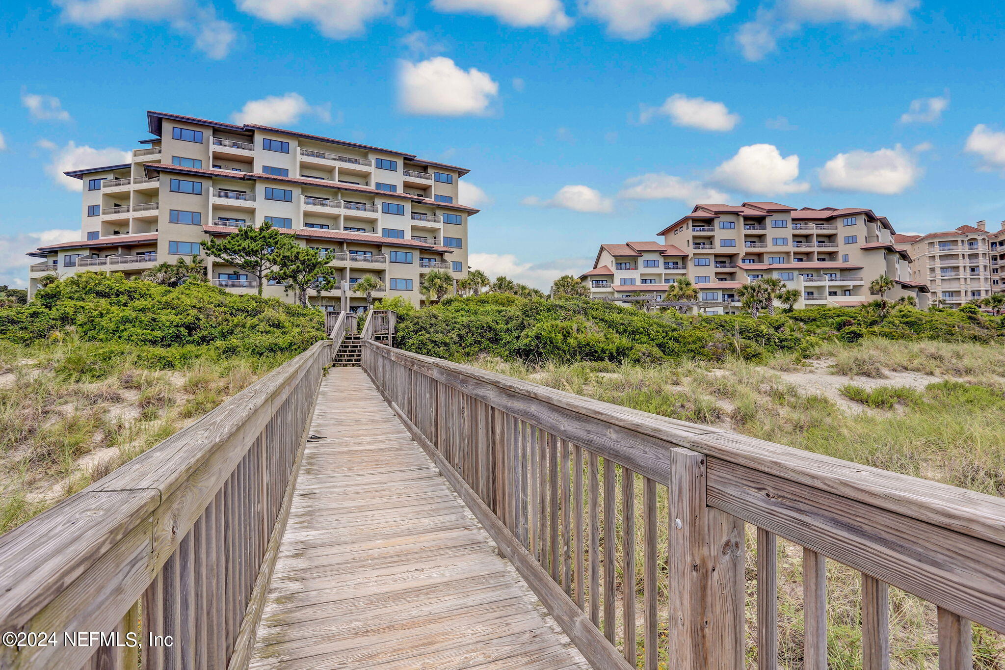 291 SANDCASTLES Court