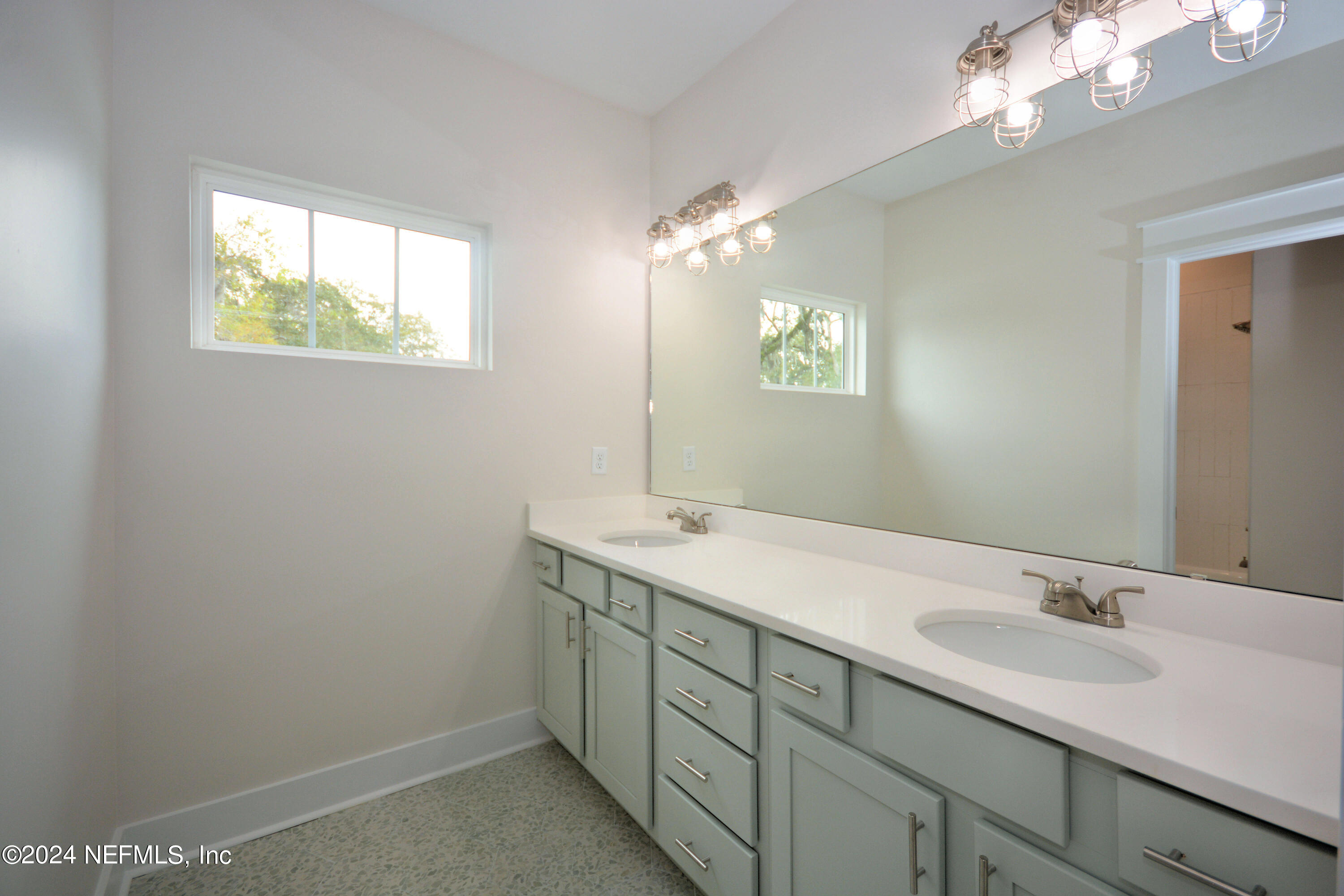 2926 RIVERBEND Walk