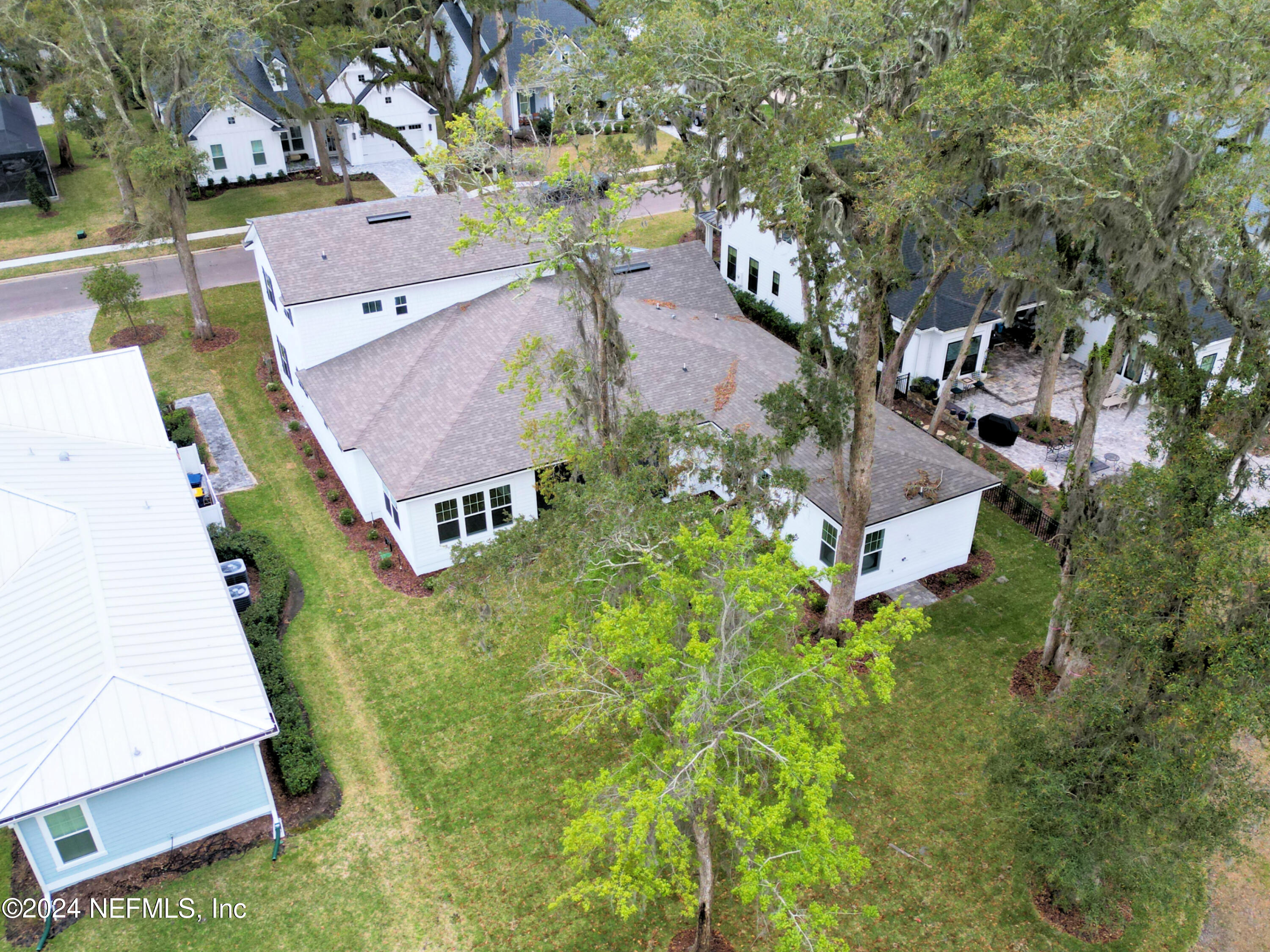 2926 RIVERBEND Walk