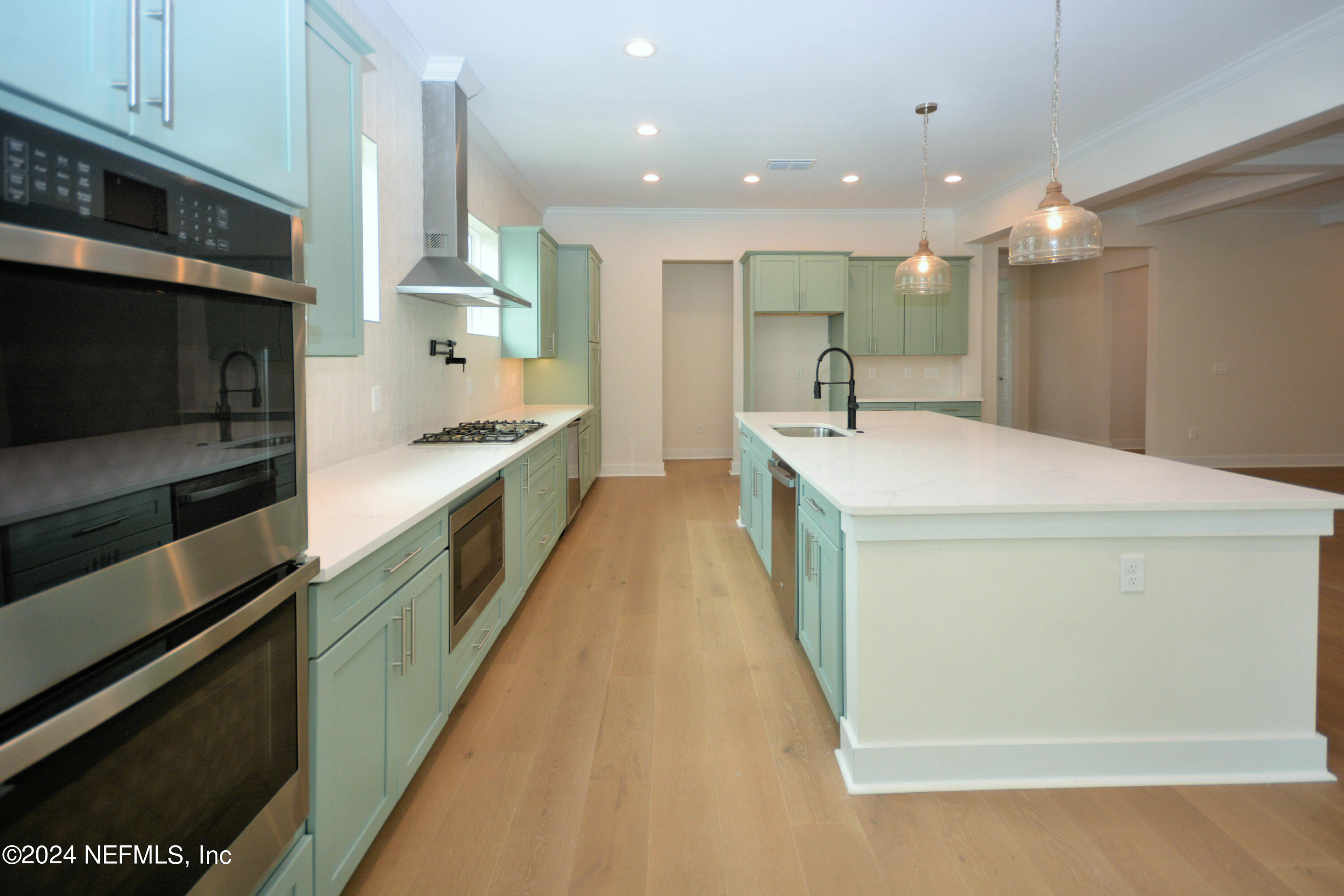 2926 RIVERBEND Walk