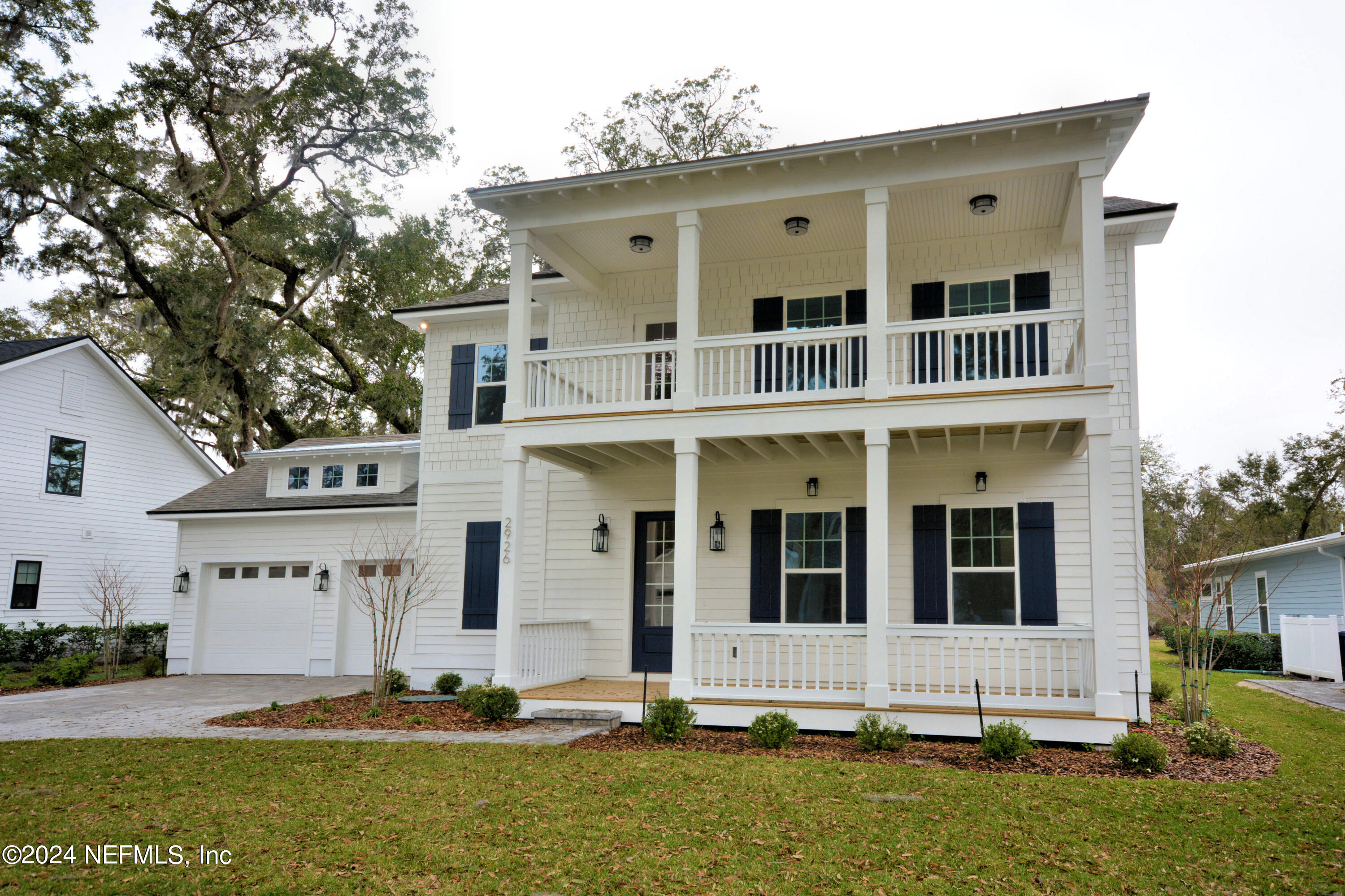 2926 RIVERBEND Walk