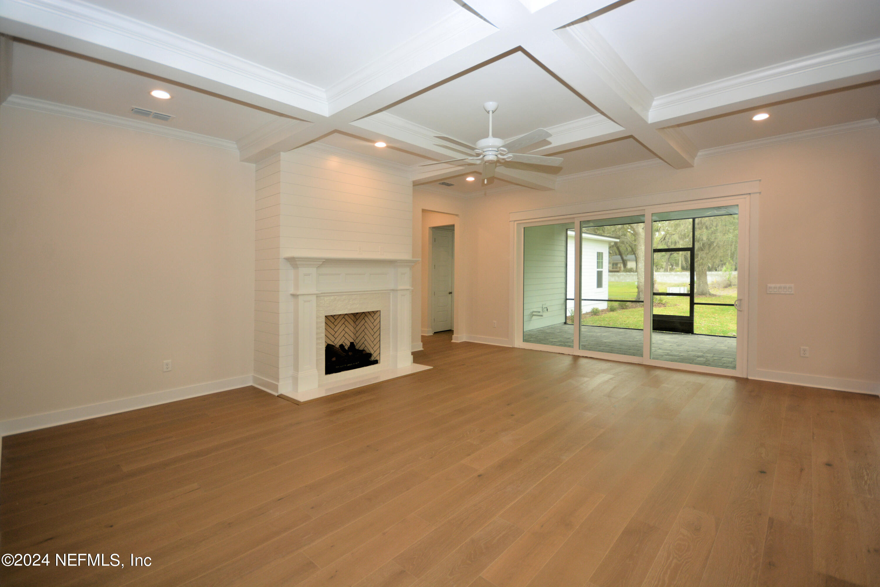 2926 RIVERBEND Walk