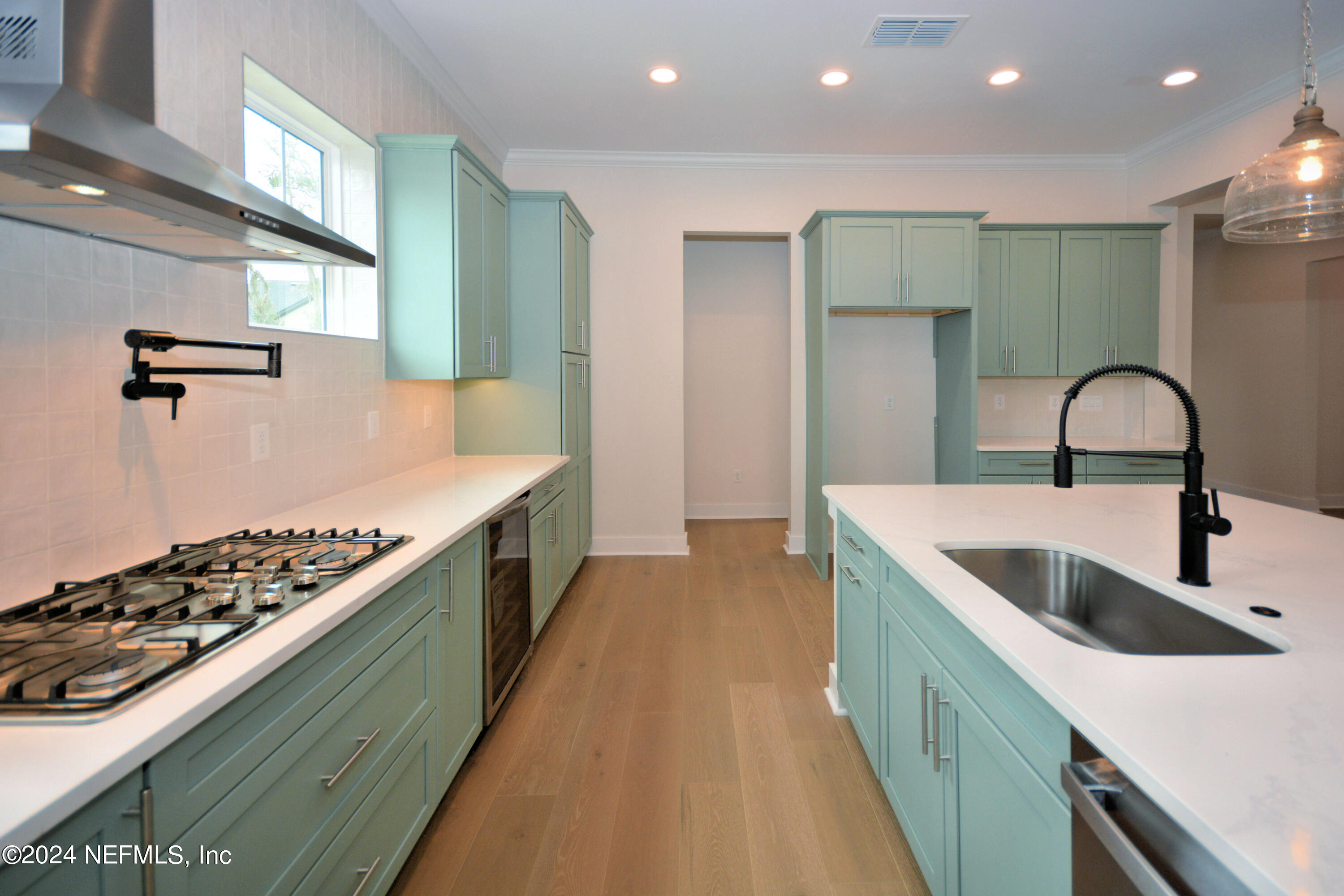 2926 RIVERBEND Walk