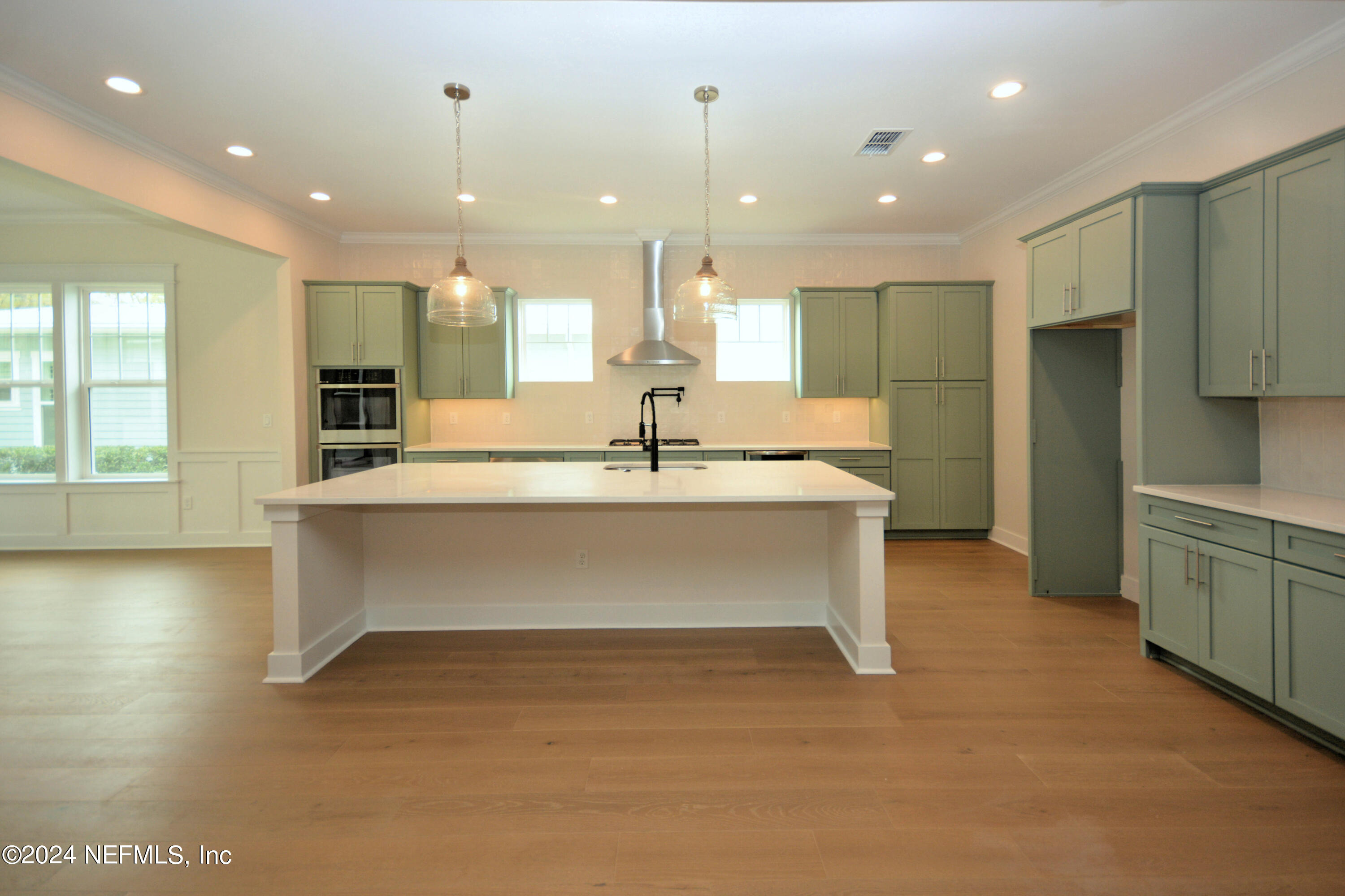 2926 RIVERBEND Walk