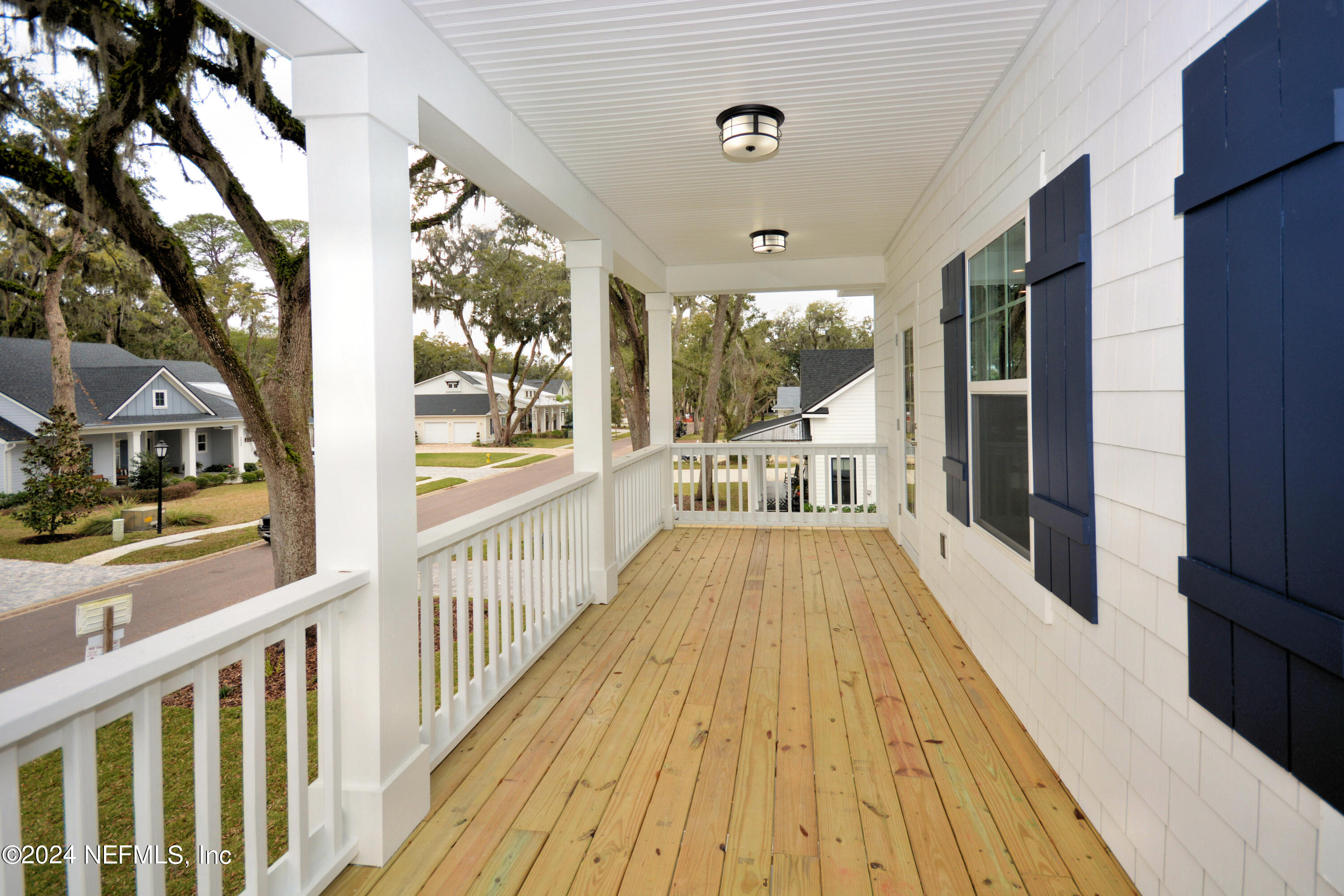 2926 RIVERBEND Walk