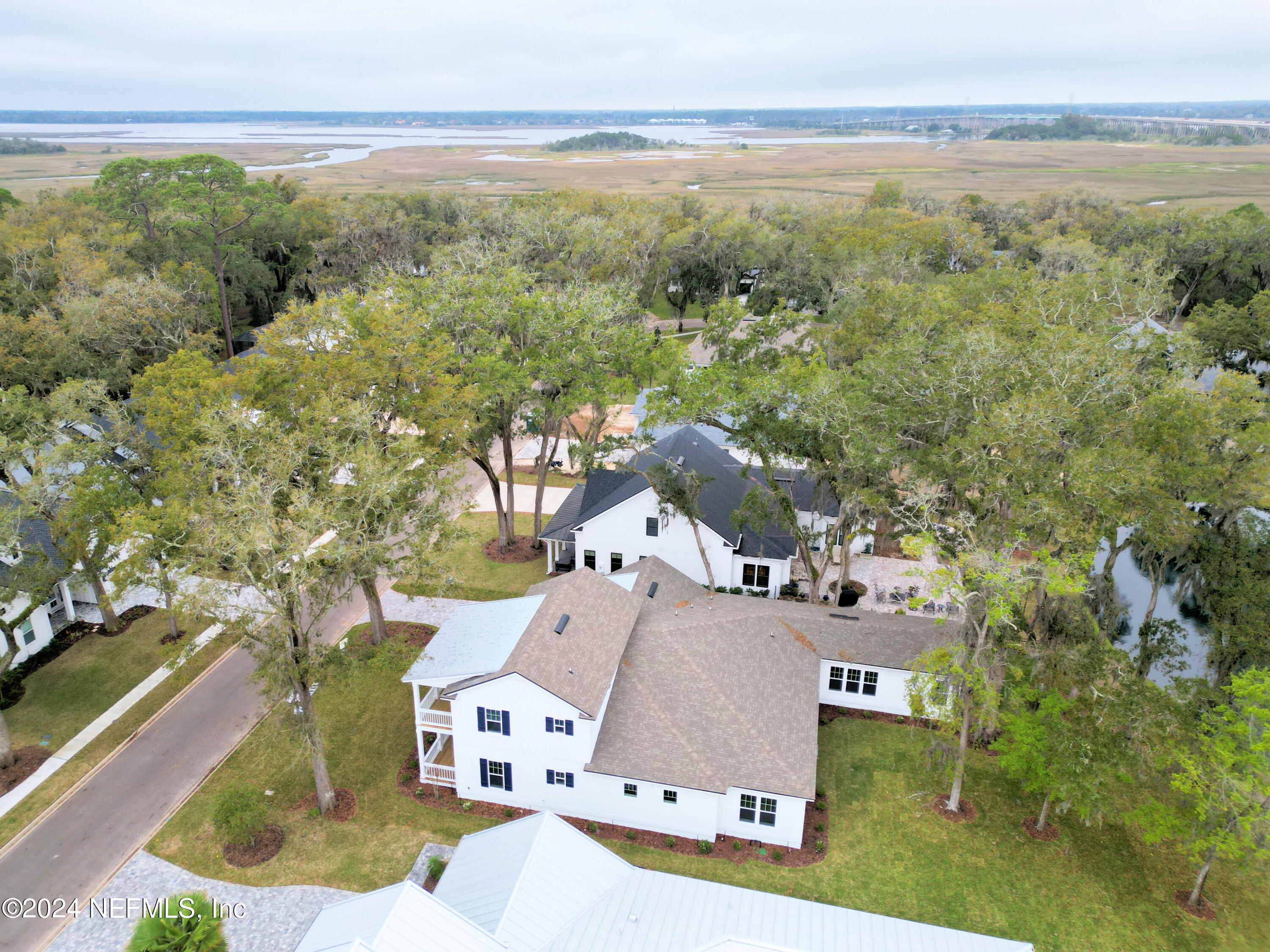 2926 RIVERBEND Walk