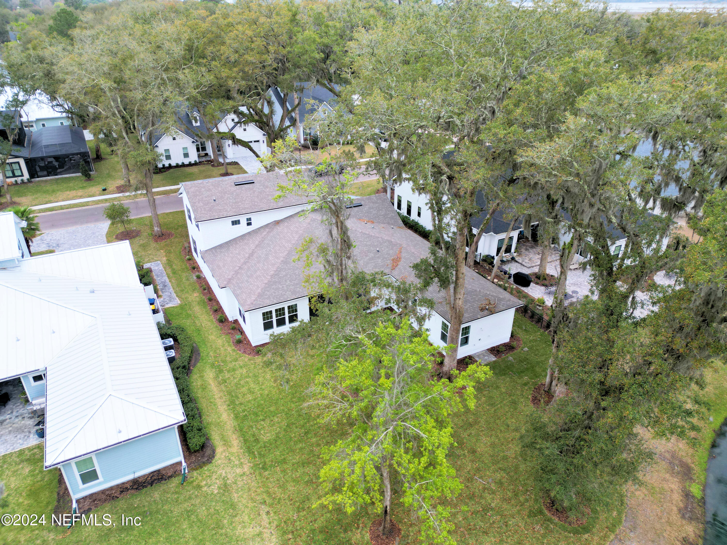 2926 RIVERBEND Walk