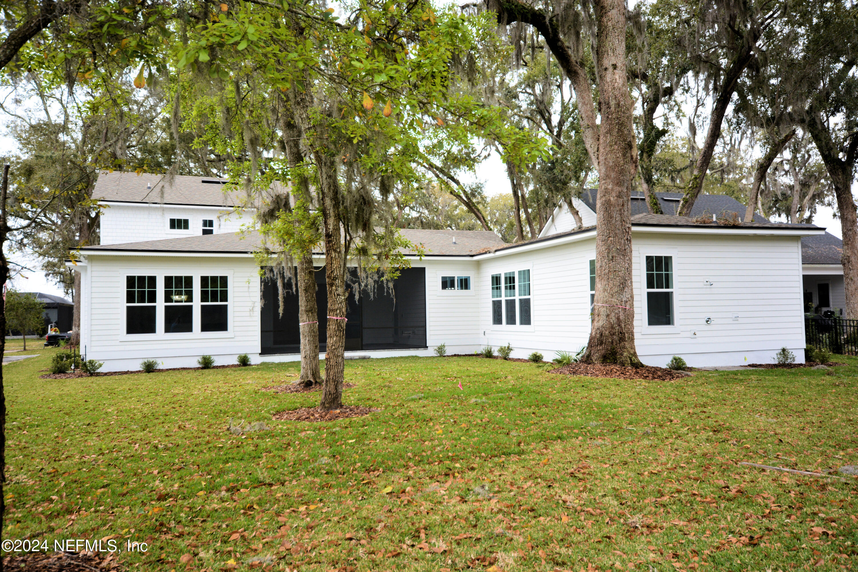 2926 RIVERBEND Walk