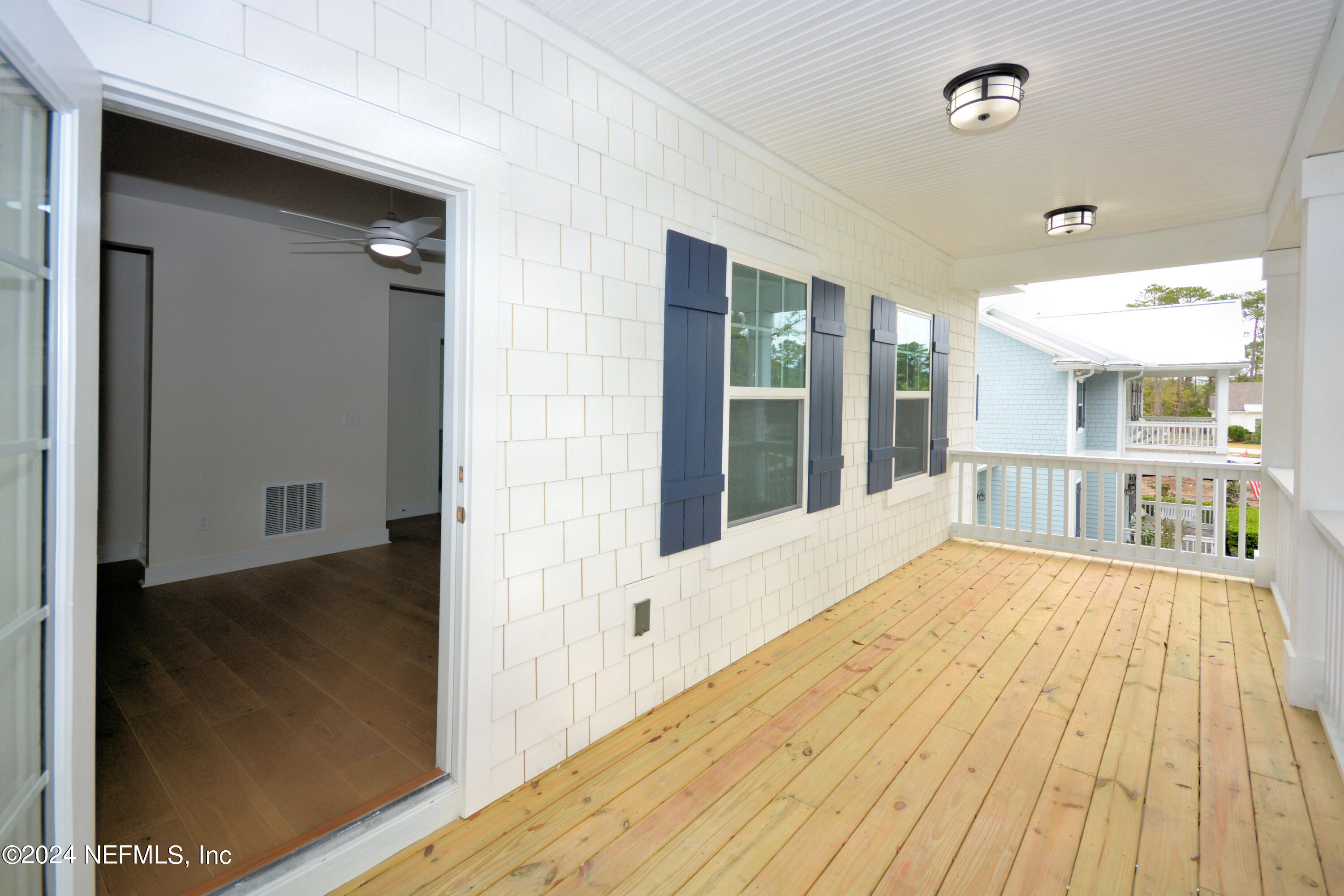 2926 RIVERBEND Walk