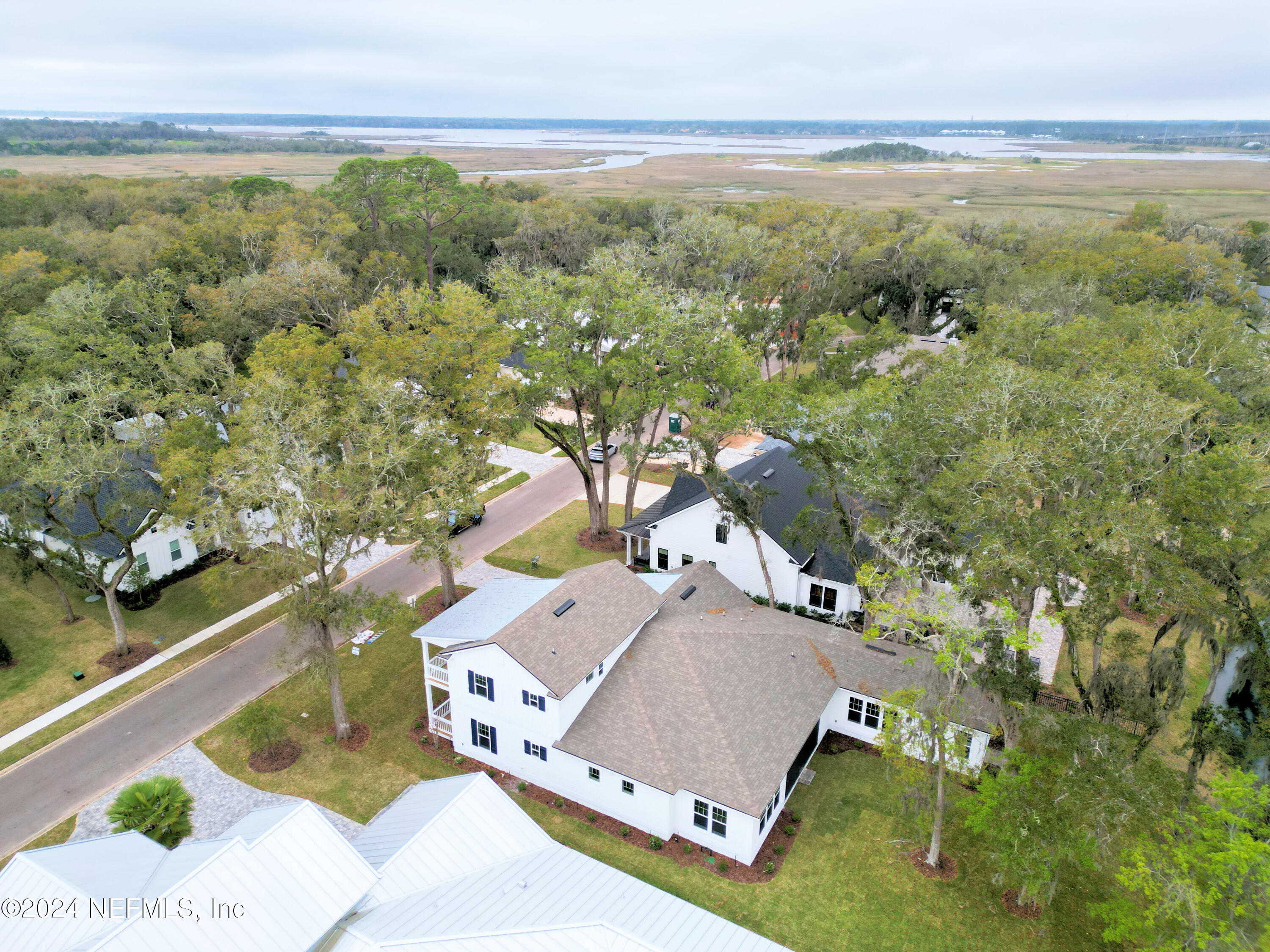 2926 RIVERBEND Walk