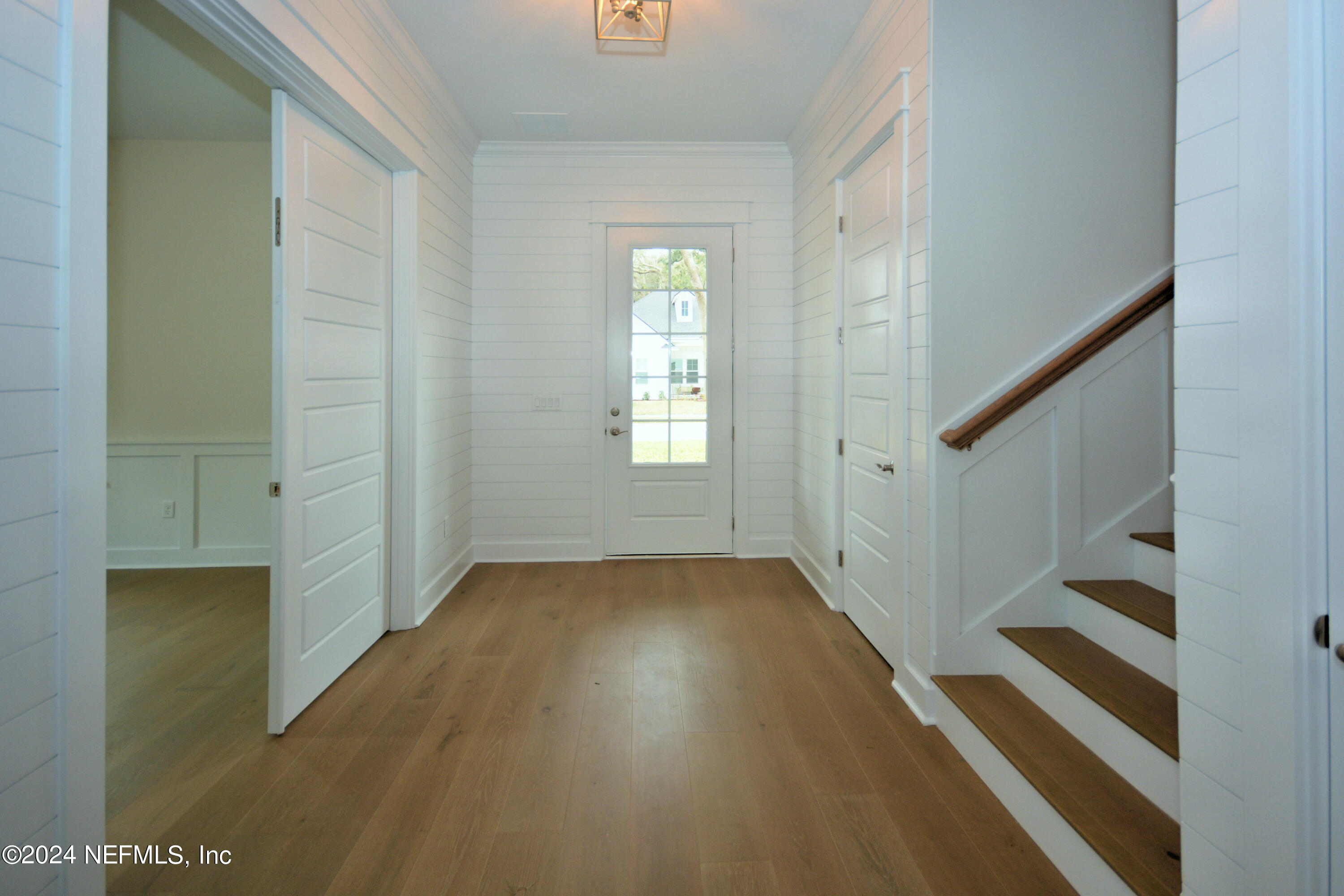 2926 RIVERBEND Walk