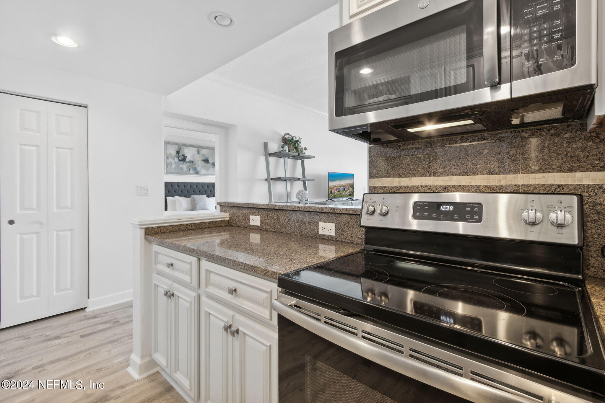 241 SANDCASTLES Court