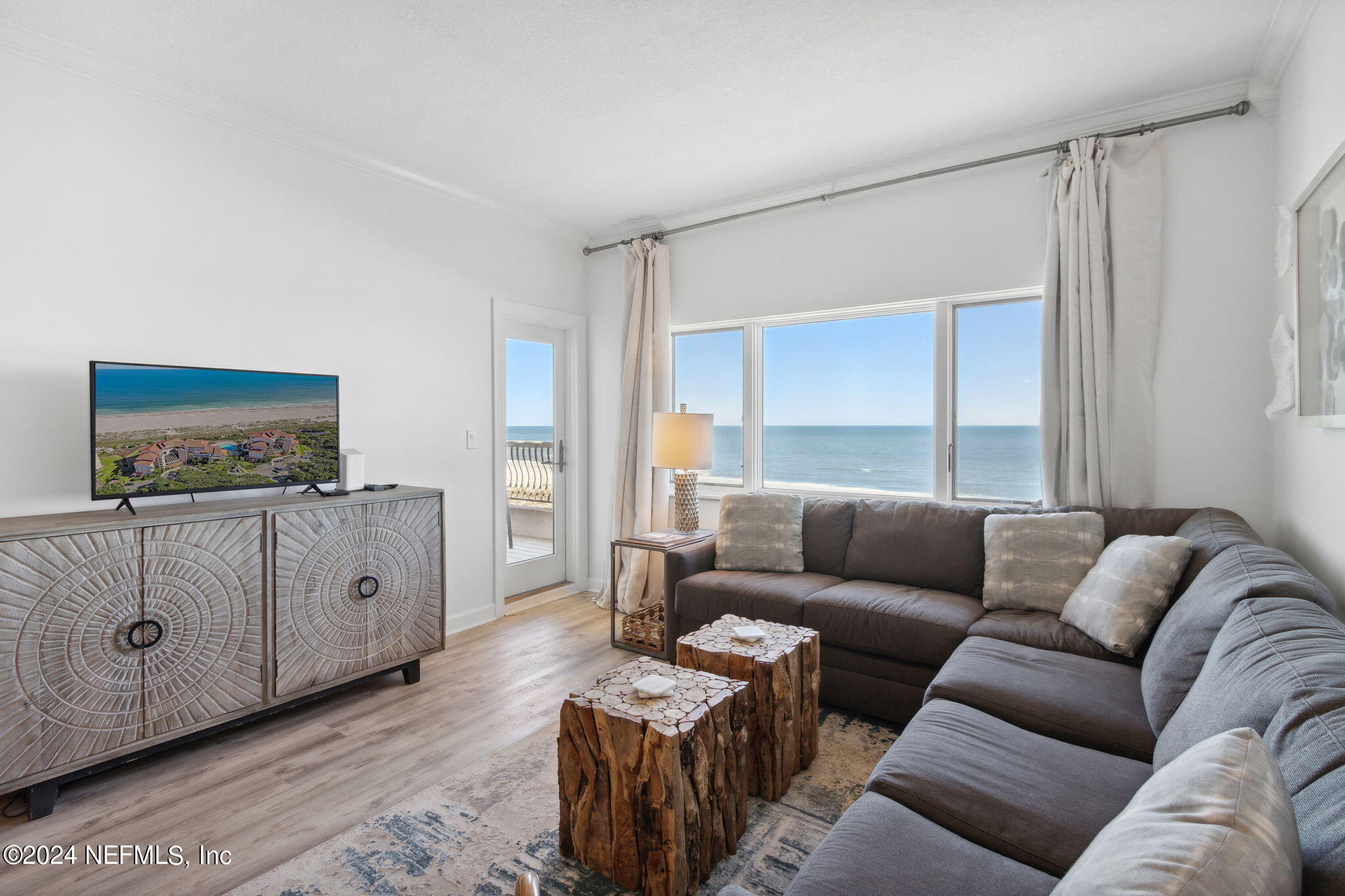 241 SANDCASTLES Court