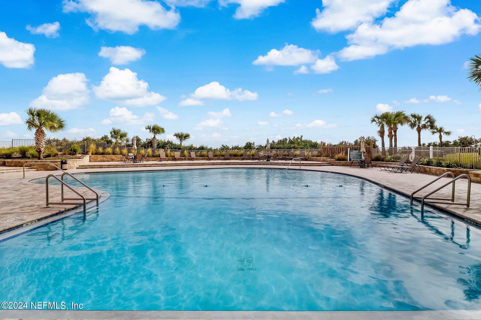 241 SANDCASTLES Court