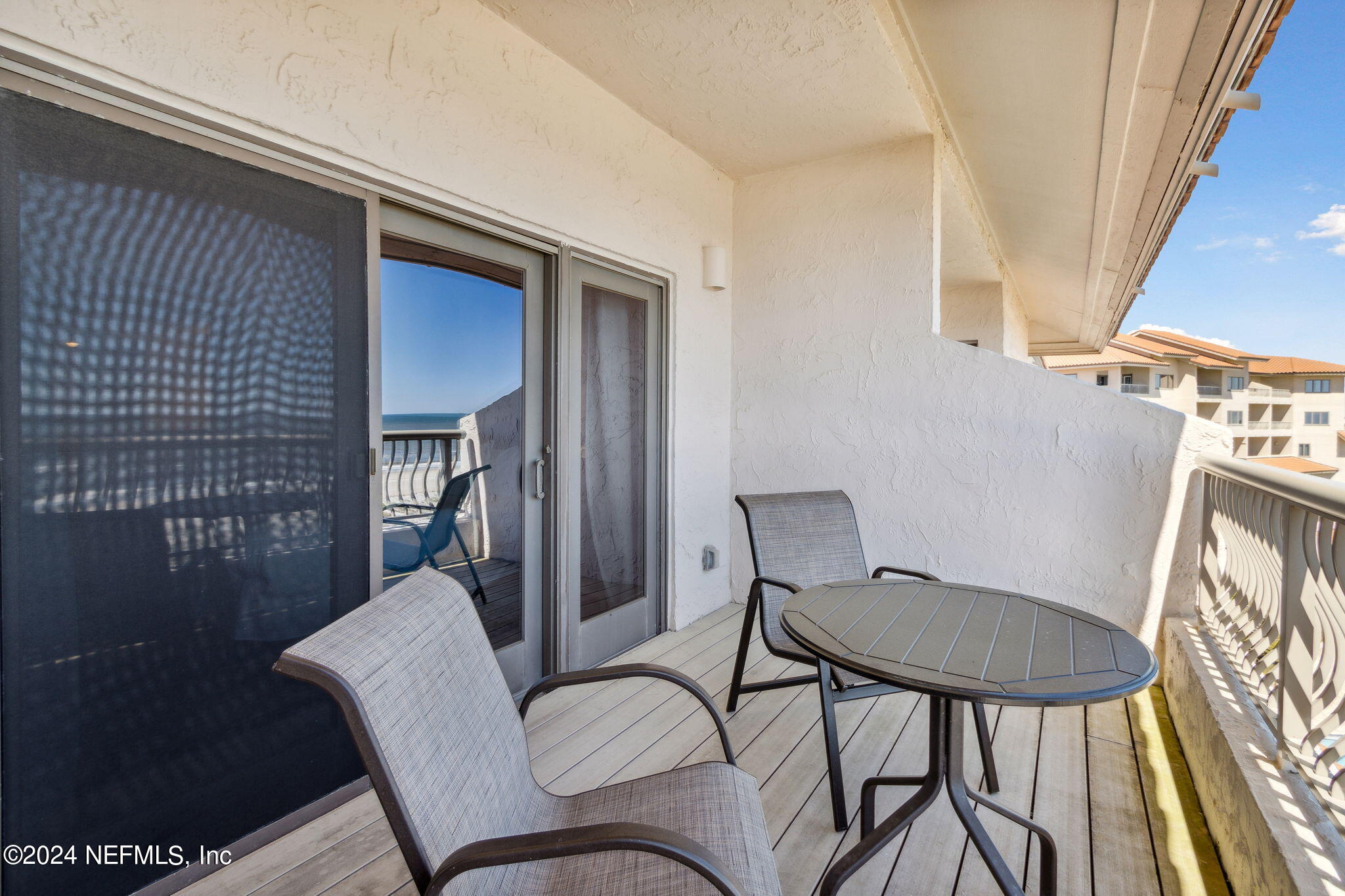 241 SANDCASTLES Court