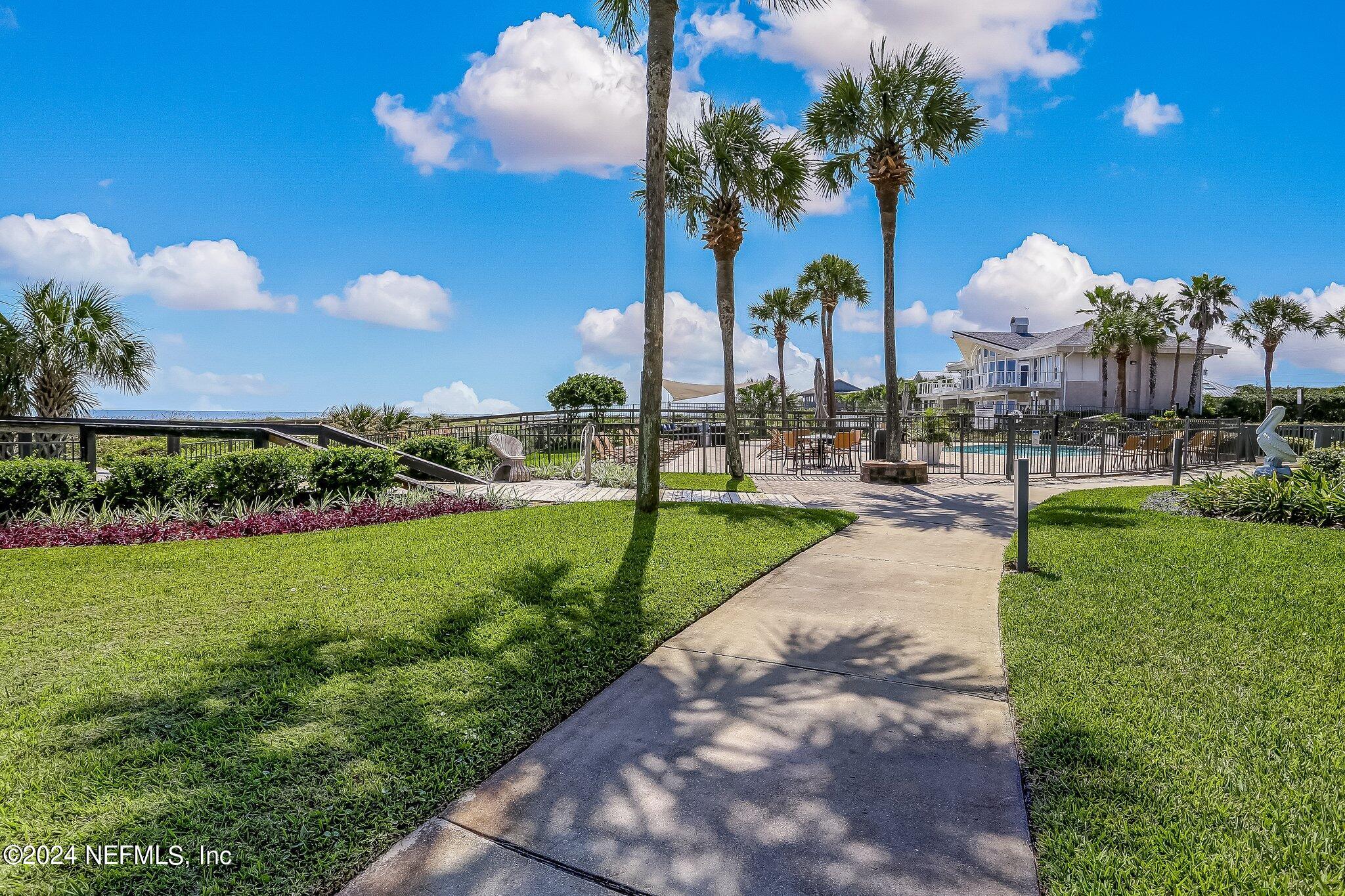 3460 S FLETCHER Avenue, 105