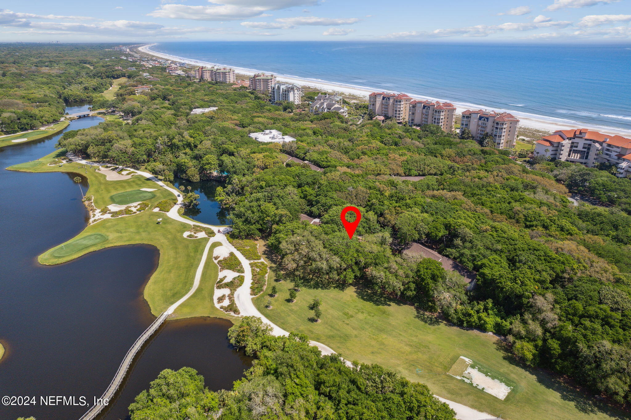 2039 BEACH WOOD Road
