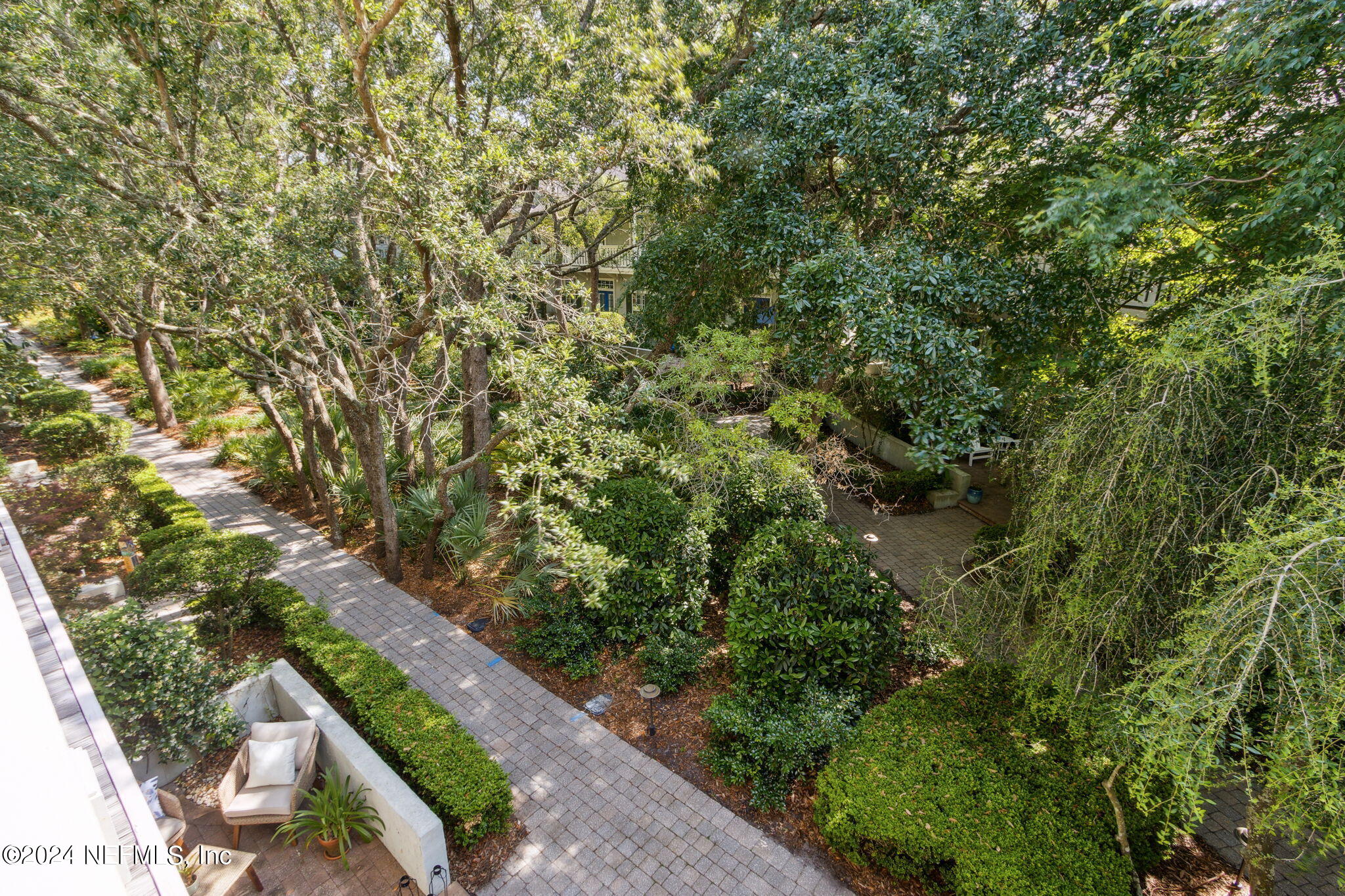 1533 GEDDES Lane