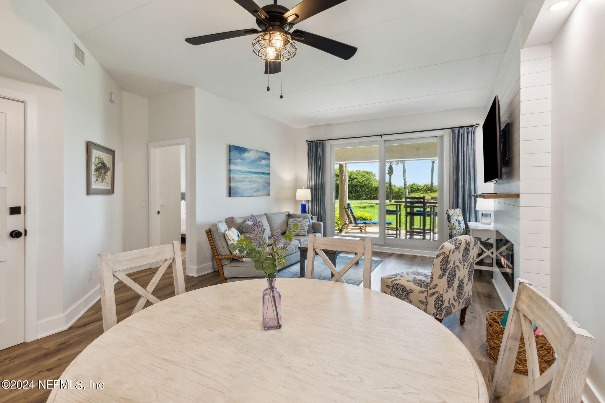 1612 SEA DUNES Place 1609