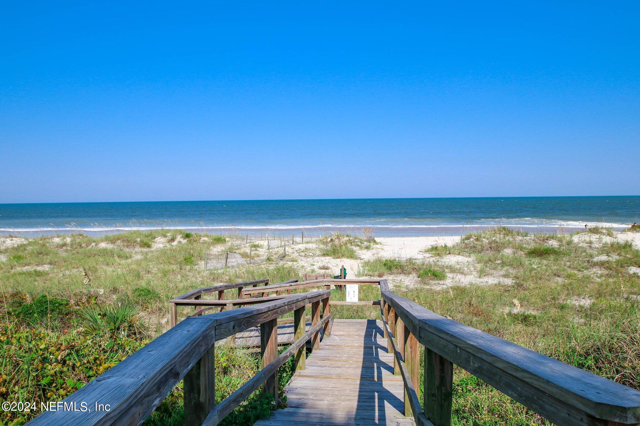 1612 SEA DUNES Place 1609