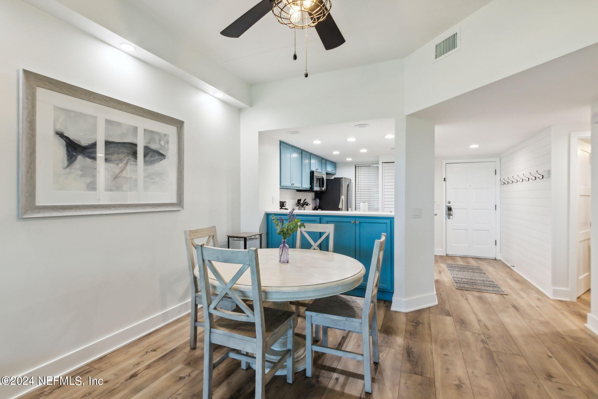 1612 SEA DUNES Place 1609
