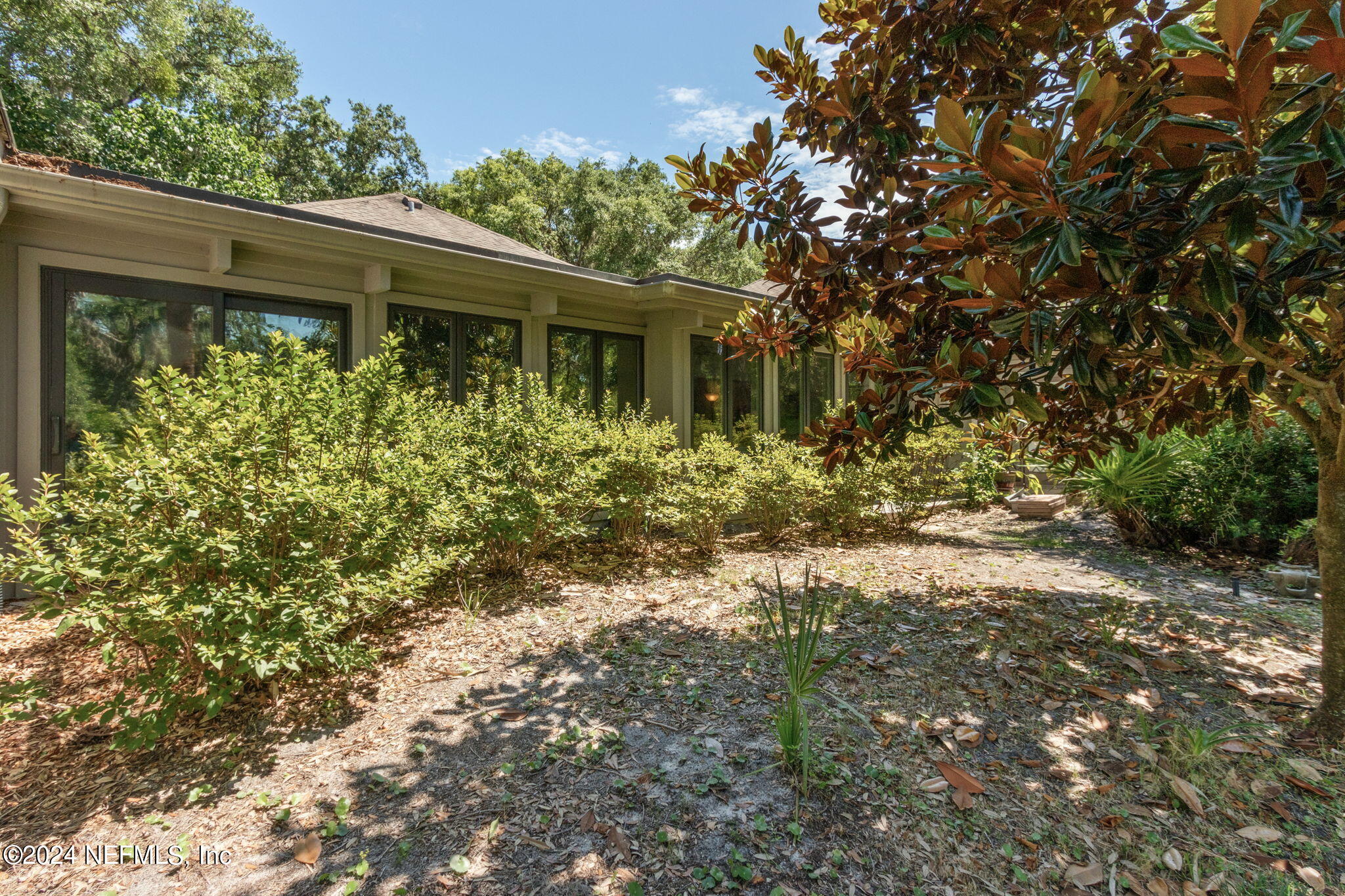 1202 BEACH WALKER Road, 1202
