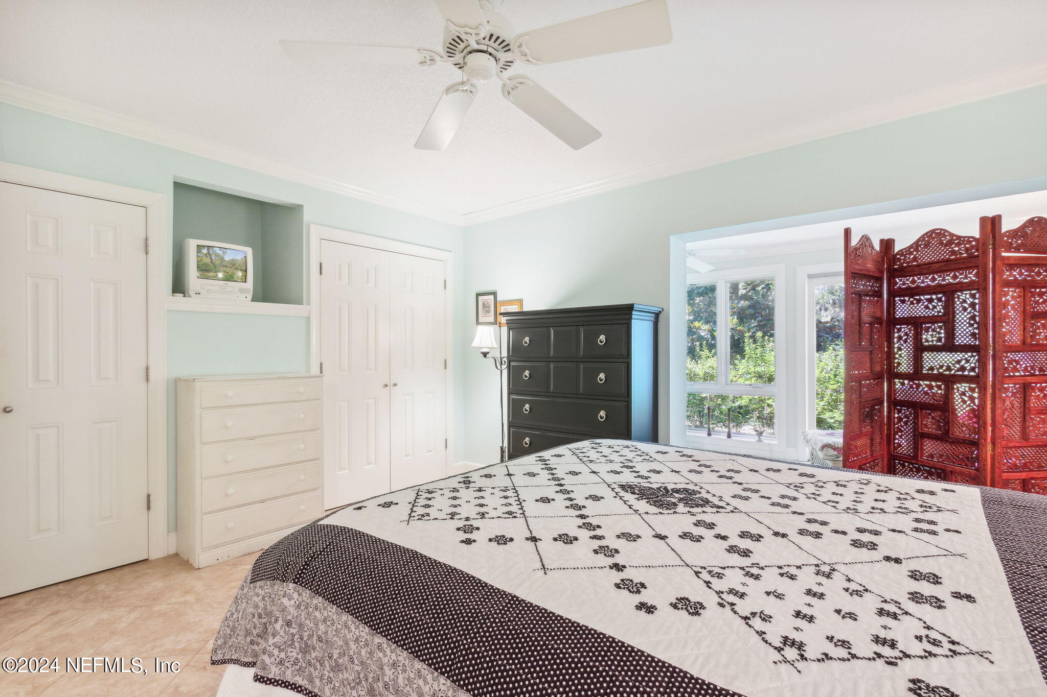 1202 BEACH WALKER Road, 1202