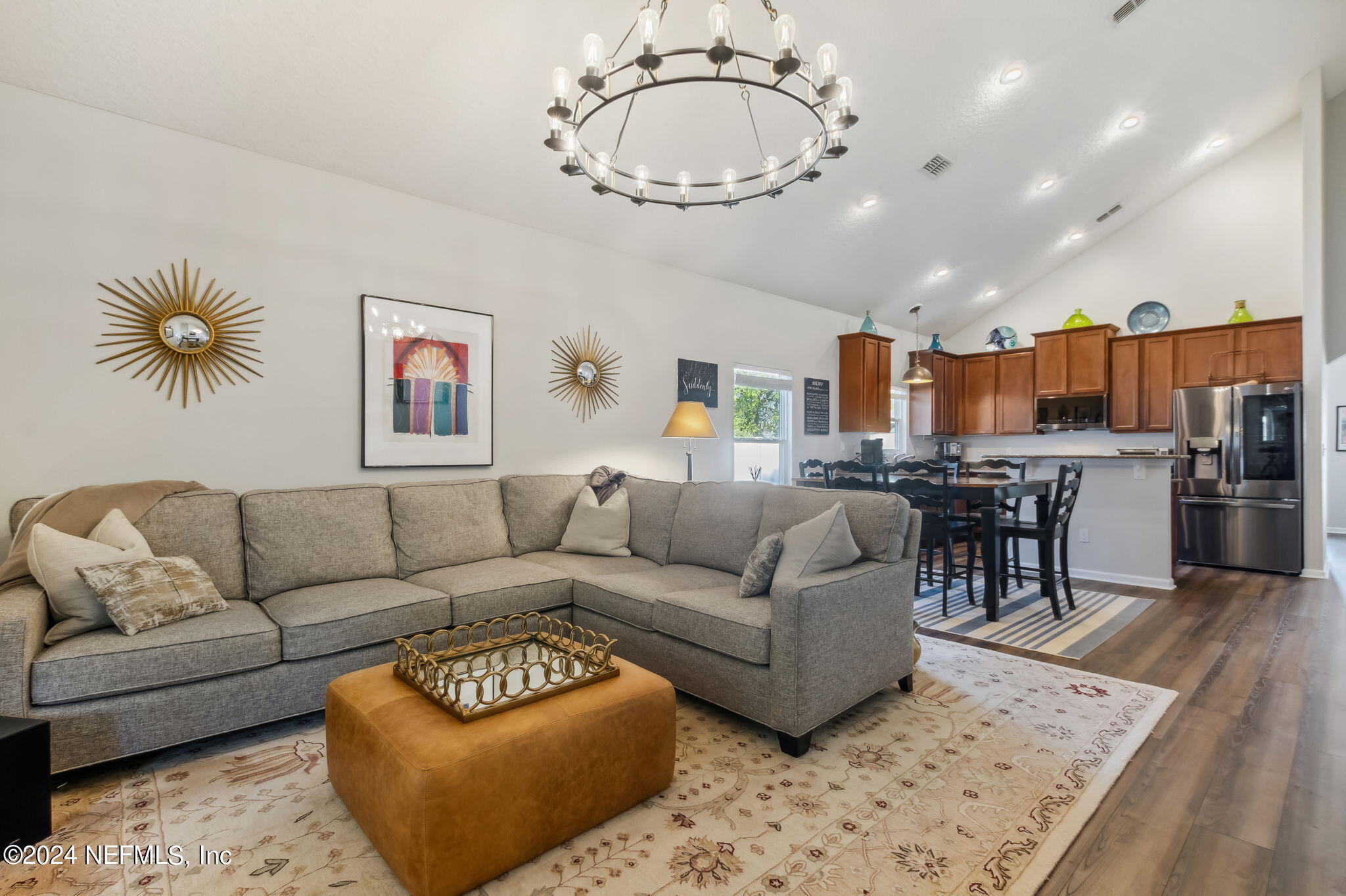 97218 BLUFF VIEW Circle