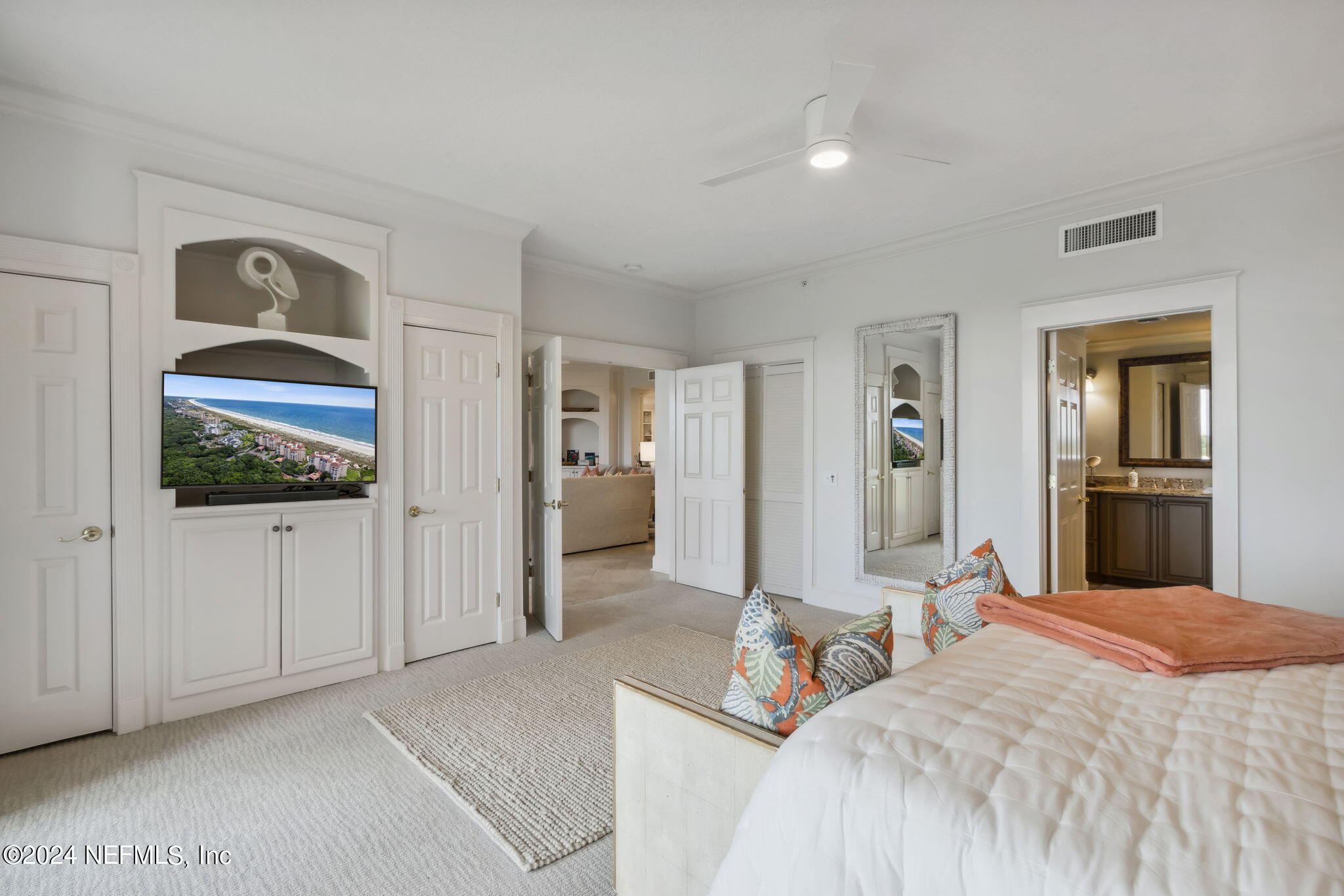 424 BEACHSIDE Place, 424
