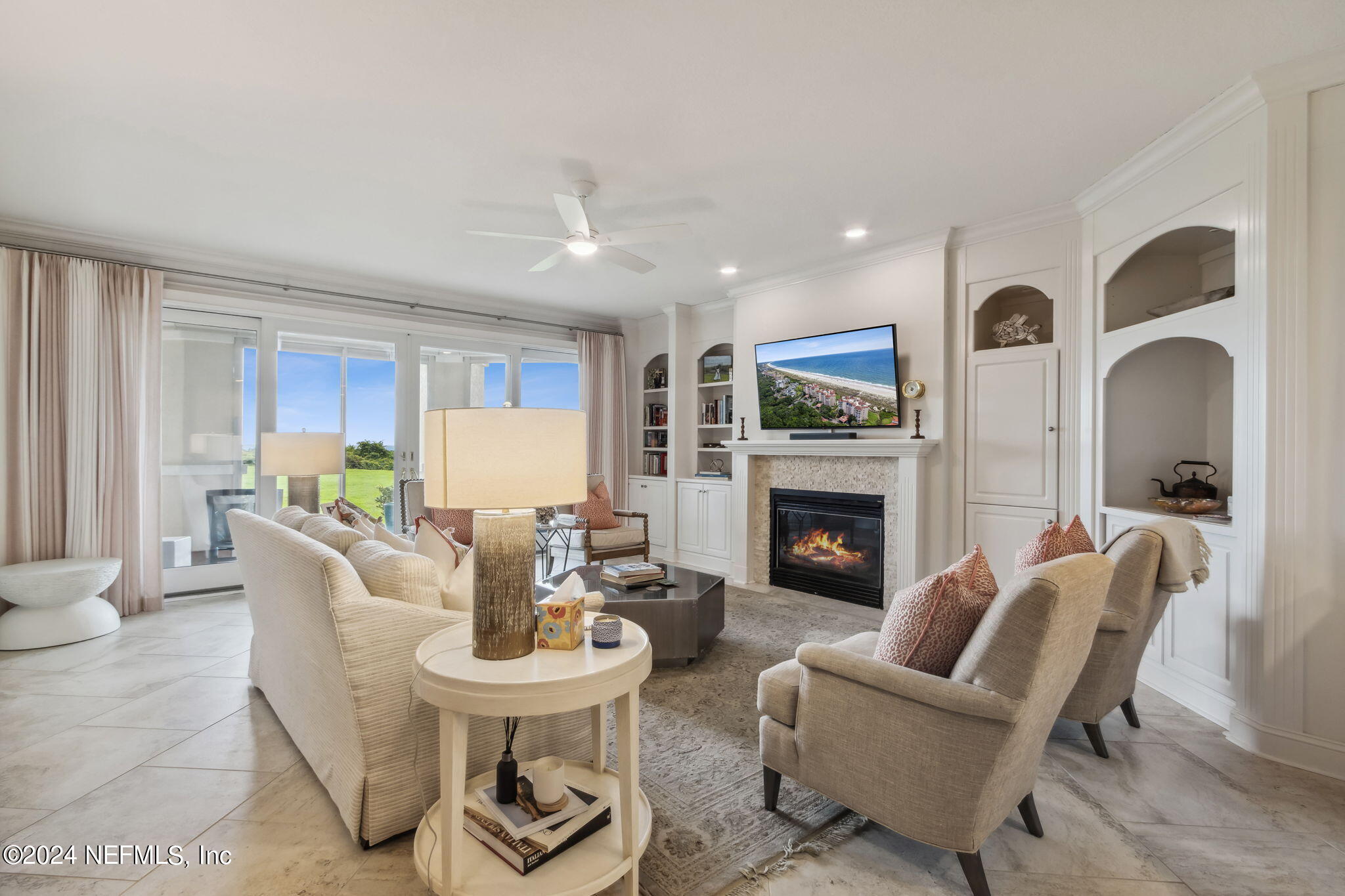 424 BEACHSIDE Place, 424