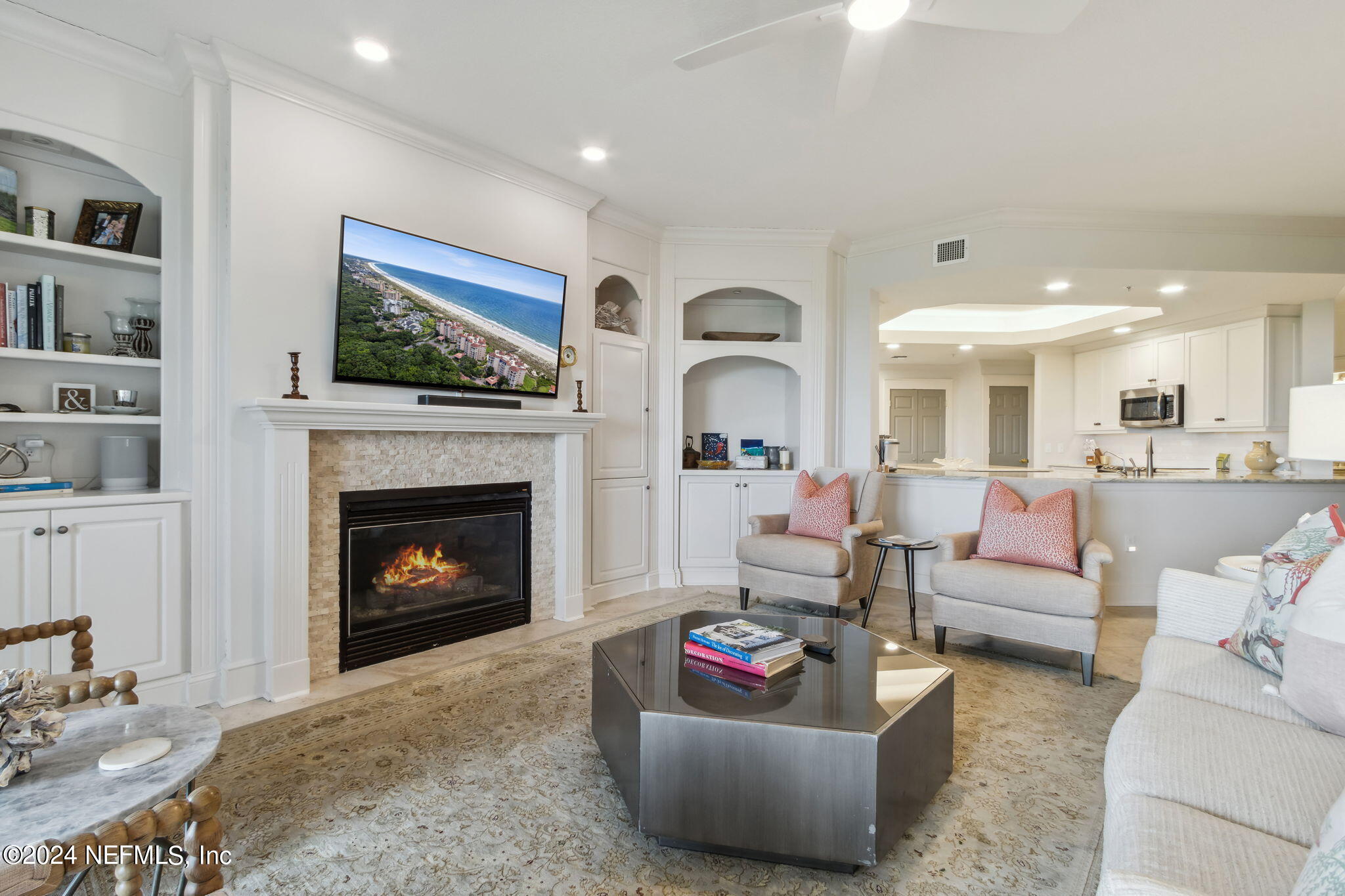 424 BEACHSIDE Place, 424