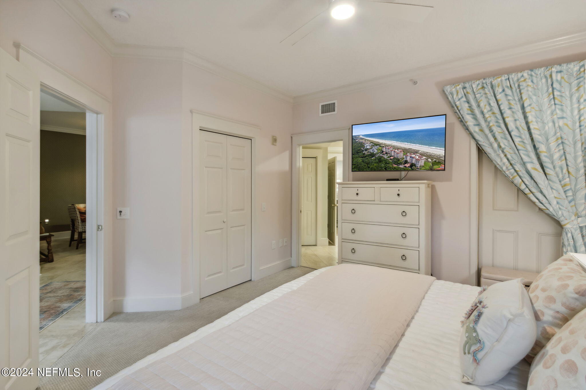 424 BEACHSIDE Place, 424