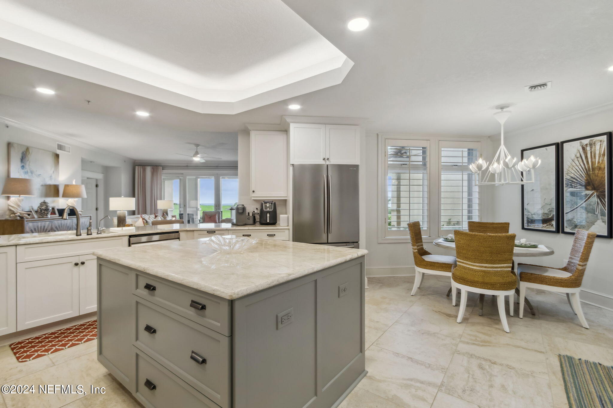 424 BEACHSIDE Place, 424
