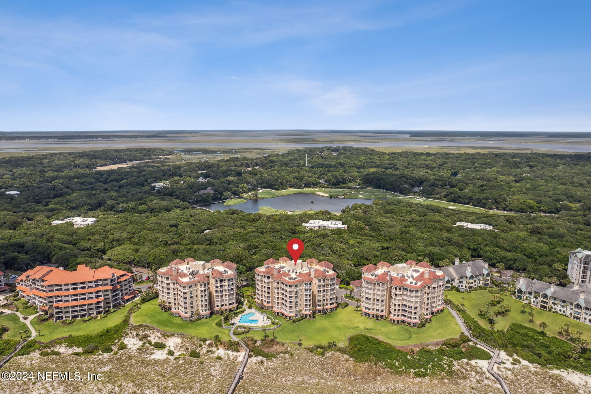 424 BEACHSIDE Place, 424