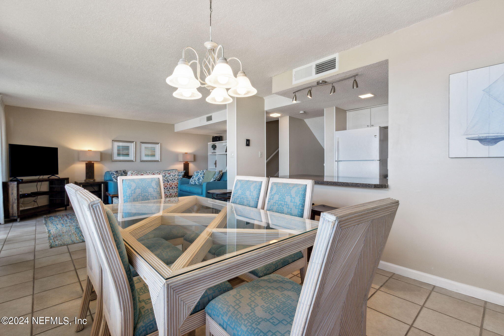 1177 BEACH WALKER Road 1177
