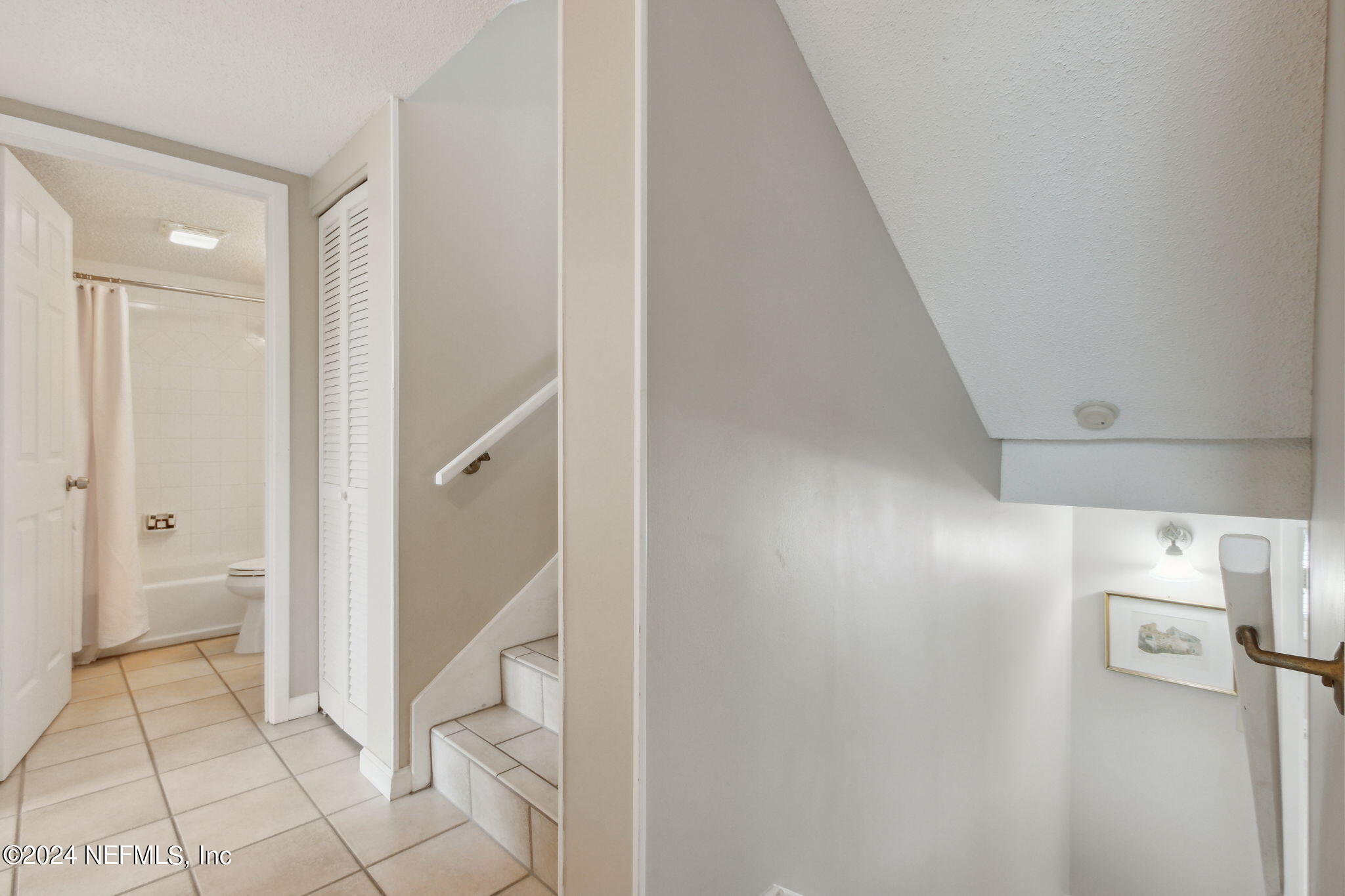 1177 BEACH WALKER Road 1177