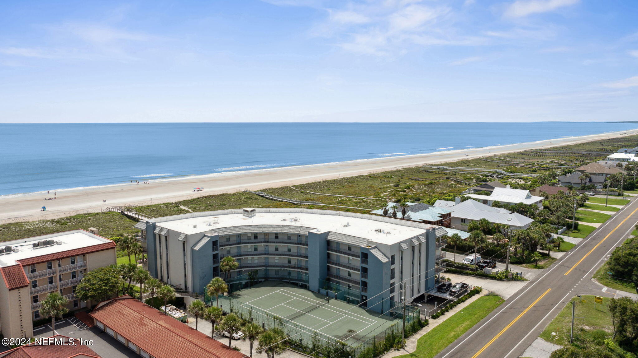 3460 S FLETCHER Avenue, 305