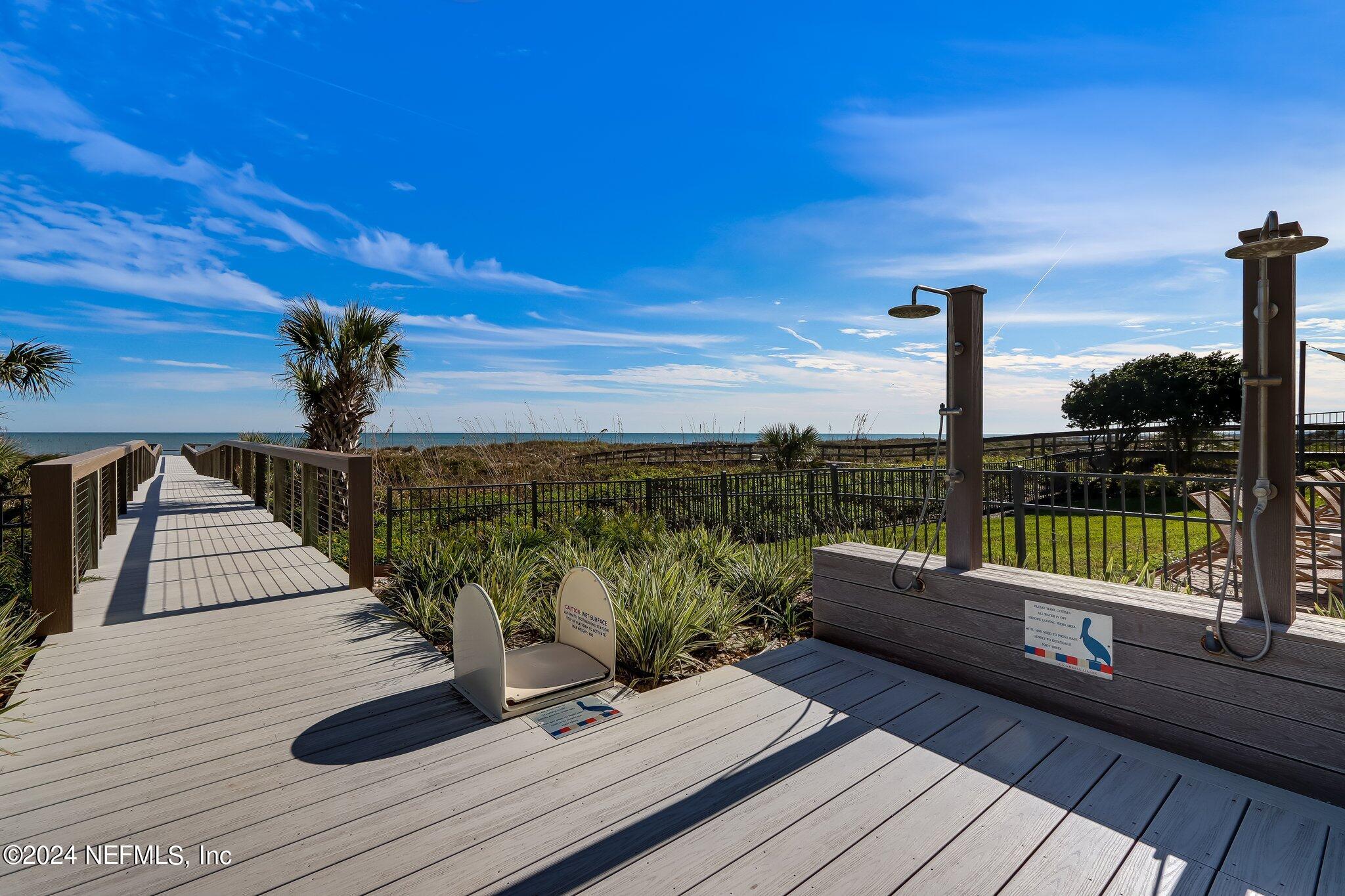 3460 S FLETCHER Avenue, 305