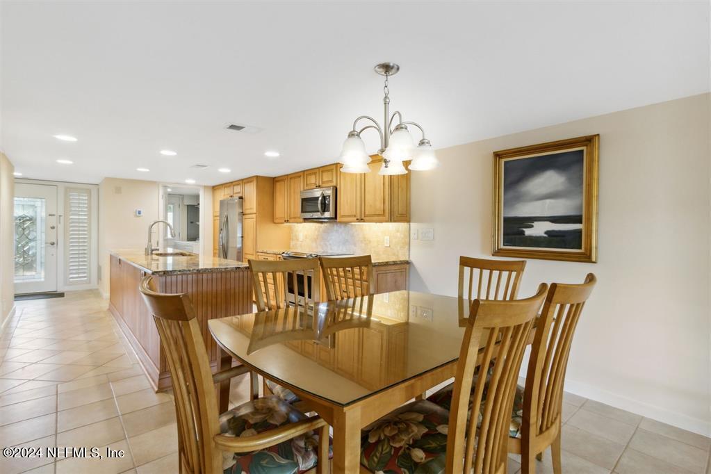 3041 SEA MARSH Road, 3041