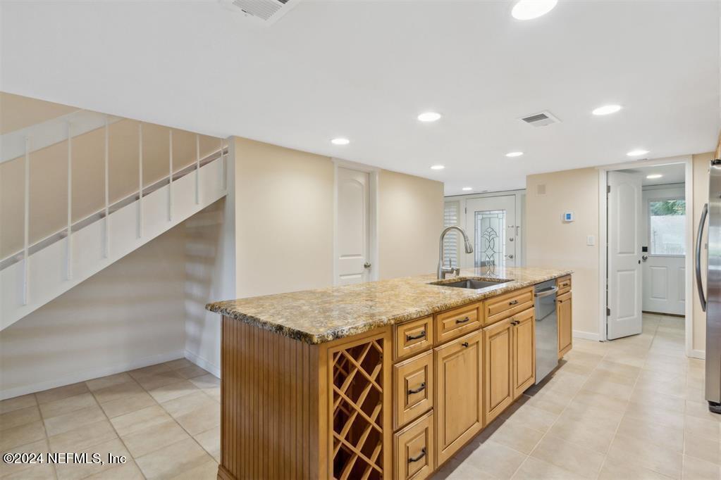 3041 SEA MARSH Road, 3041