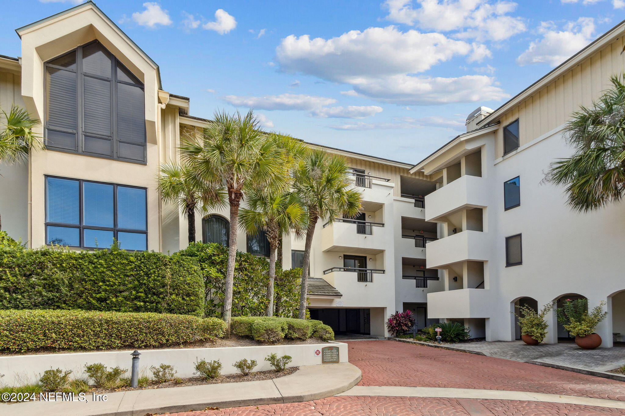 6539 SPYGLASS Circle, 6539