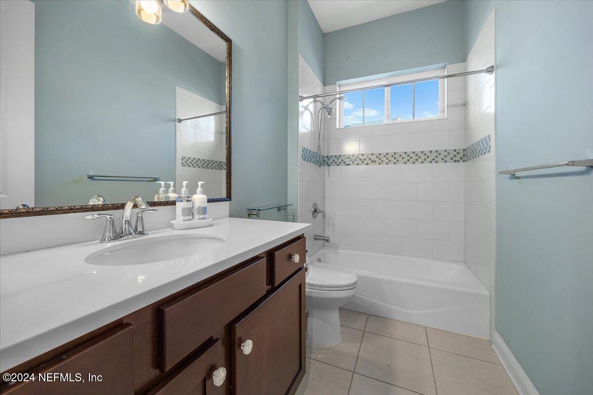 29243 GRANDVIEW MANOR Manor