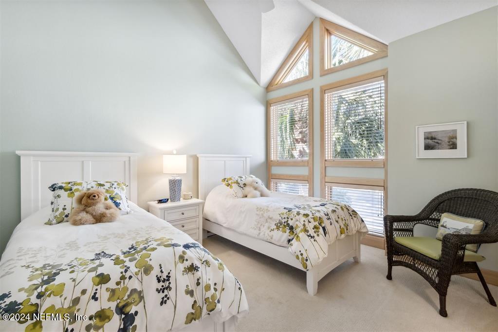 4 FOXTAIL Road